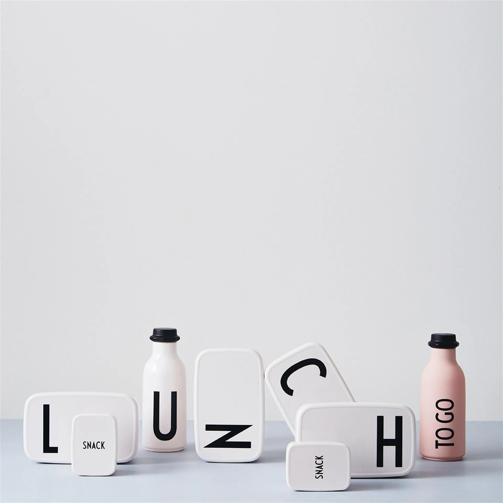 Thermos AJ Vintage, G Design Letters