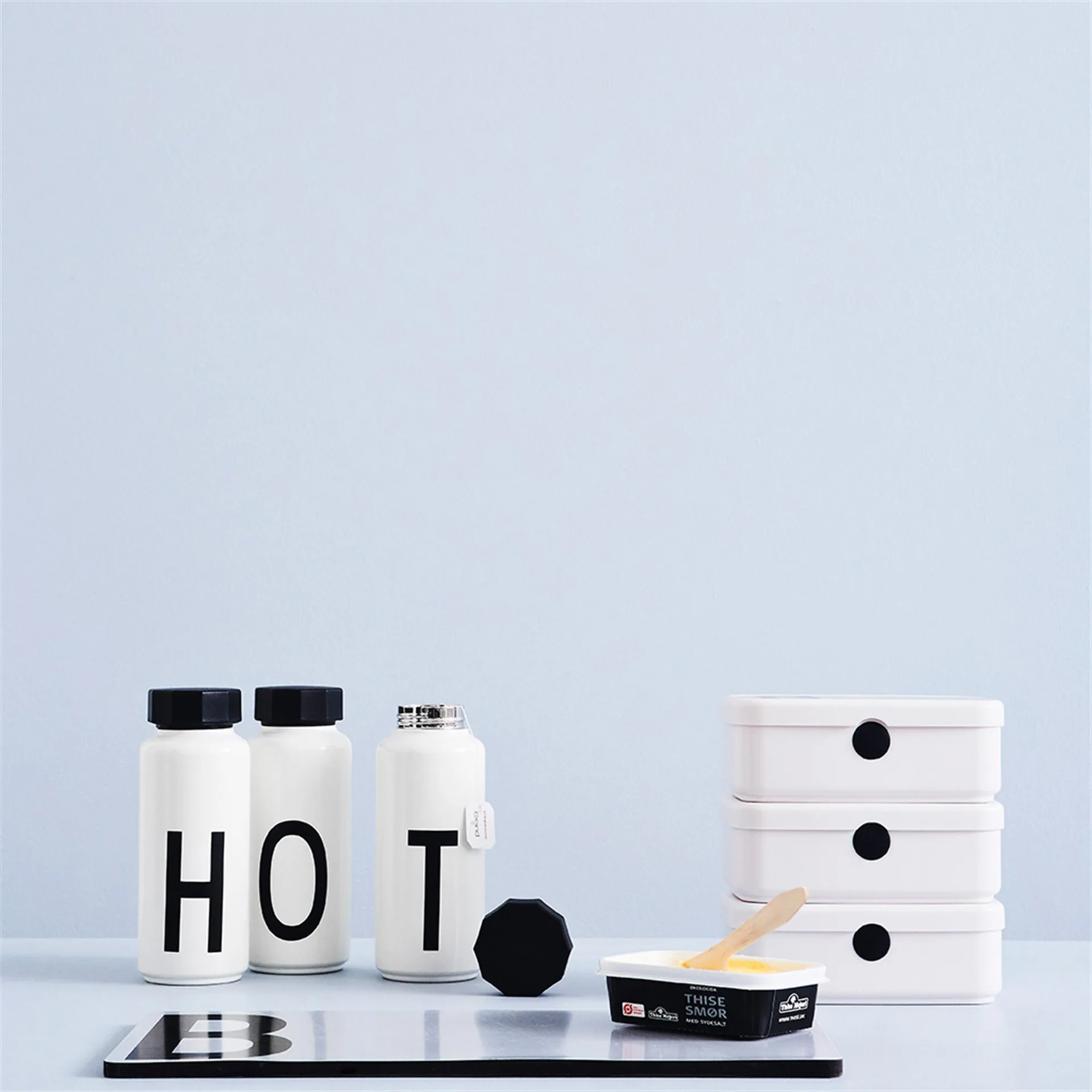 Thermos AJ Vintage, G Design Letters