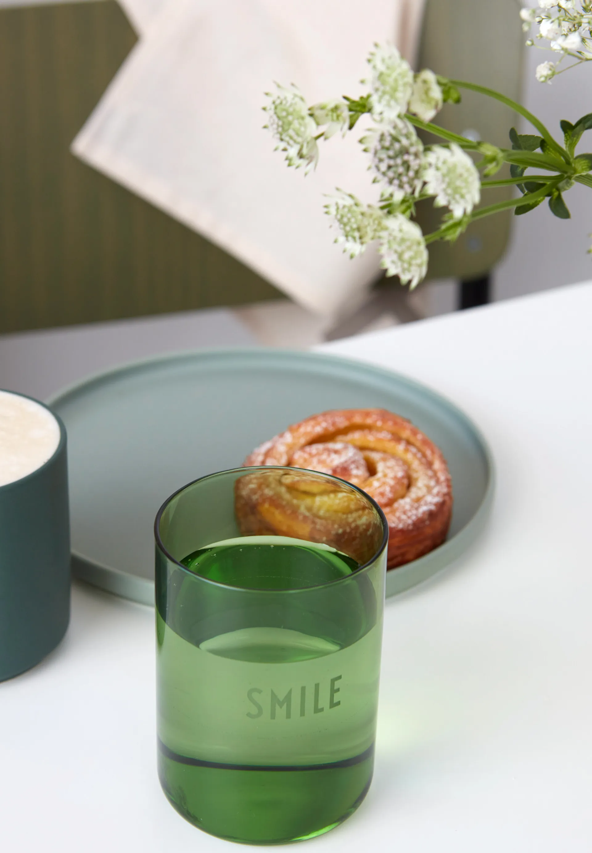 Verre favori Design Letters 35 cl, Smile-green Design Letters