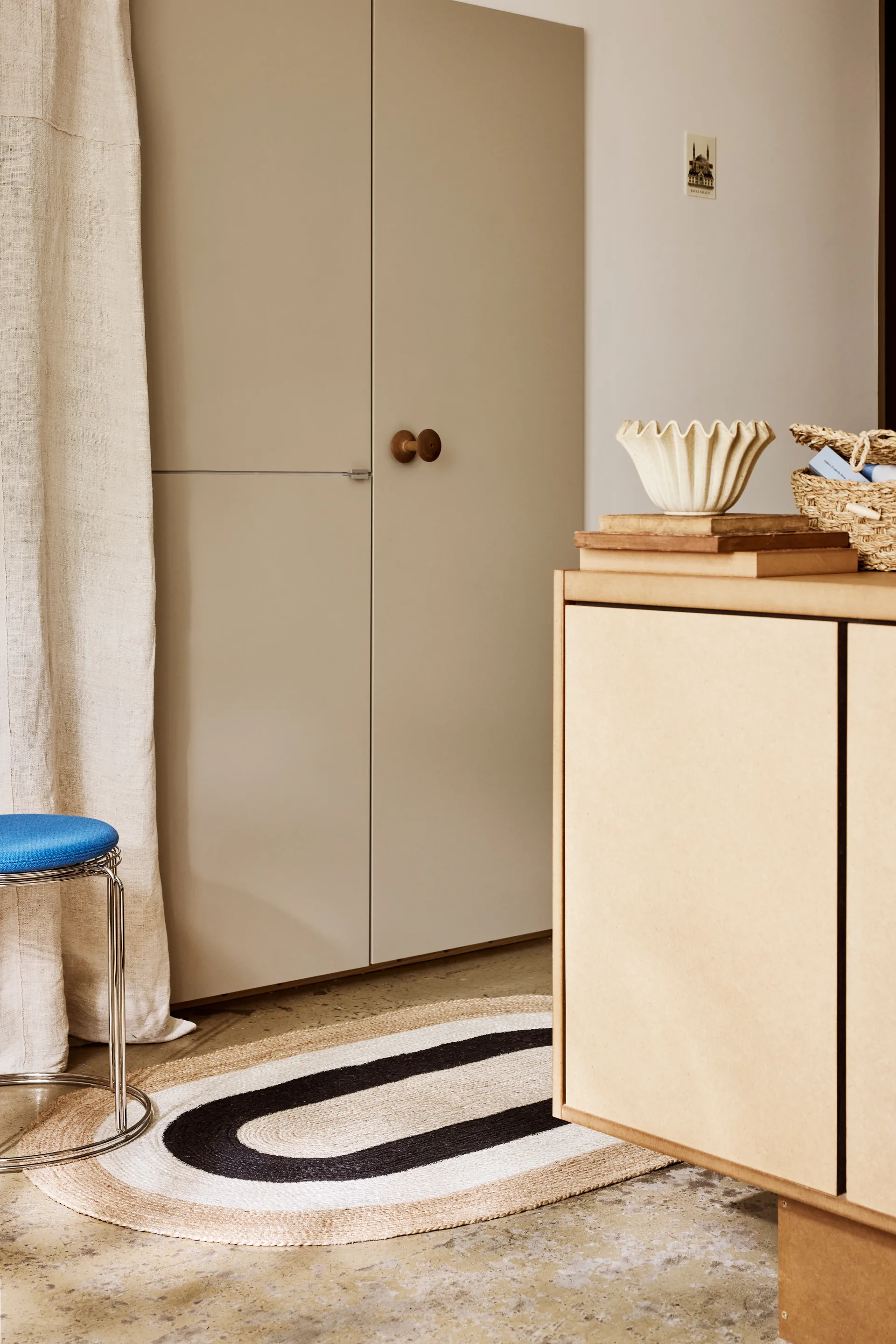 Tapis ovale en jute rayé Elin, 92x150 cm, Black Dixie