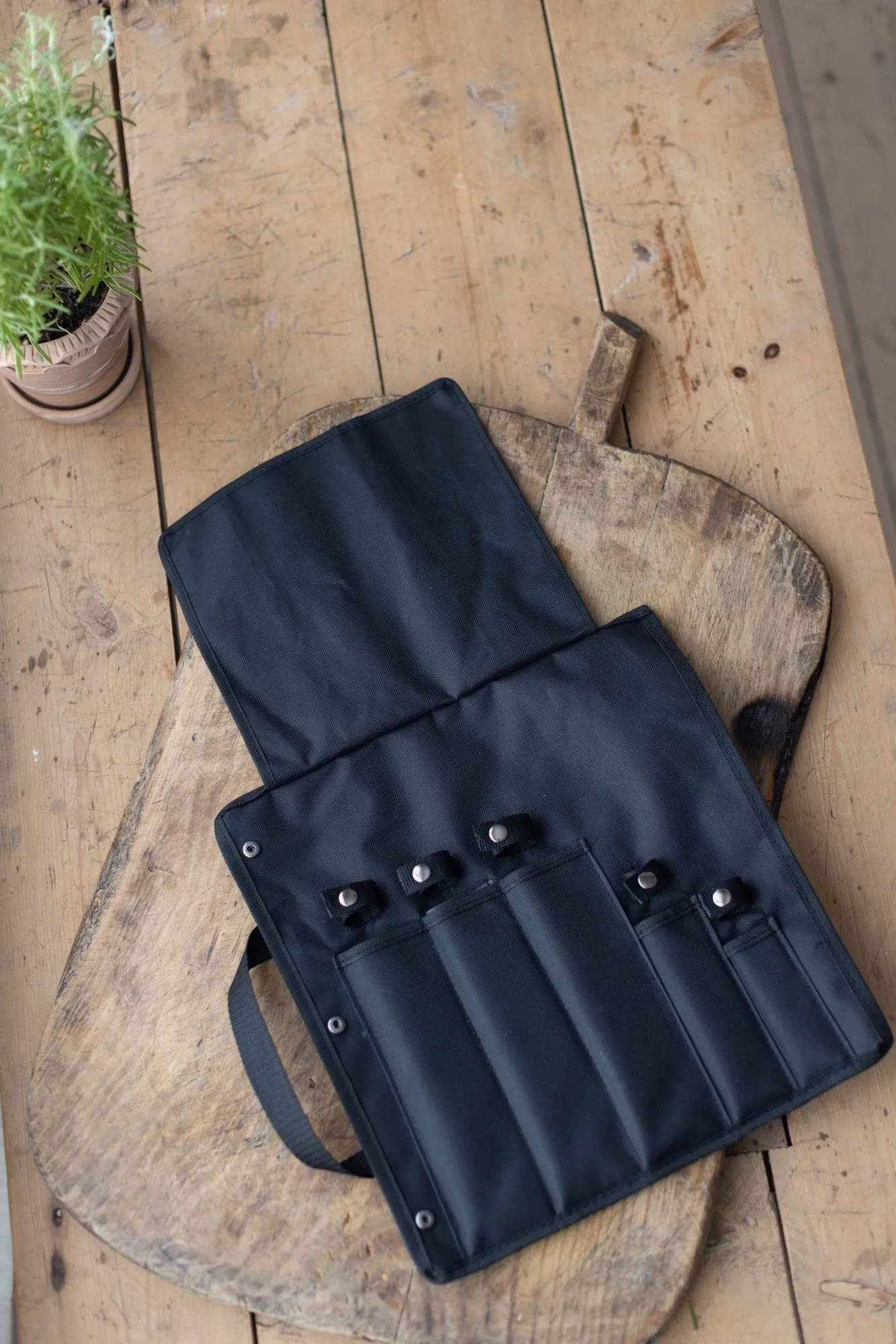Kadi mallette à couteaux, Nylon noir, 5 compartiments pour couteaux Dorre