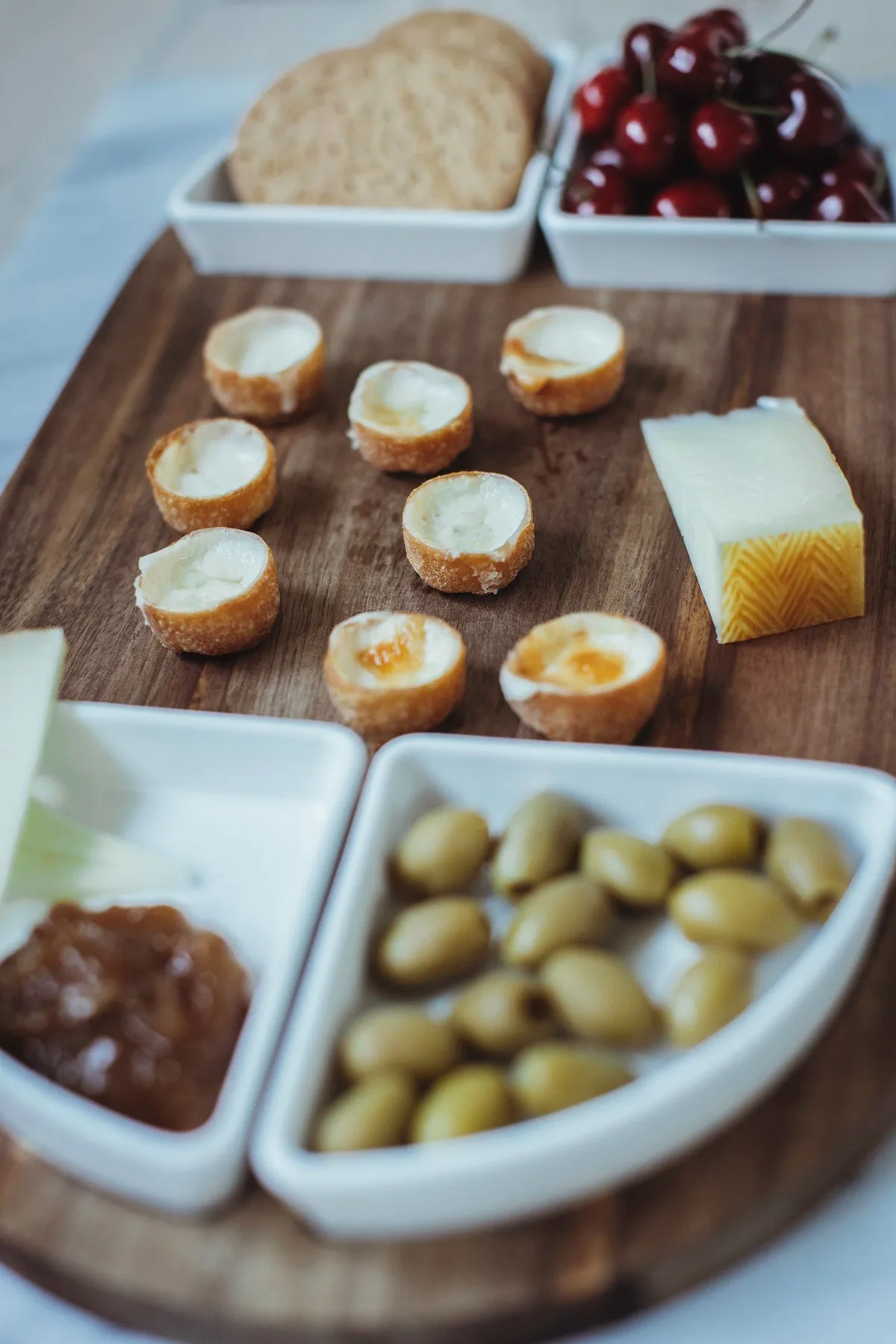 Plateau de service Sevyn + bol 5 pièces, Porcelaine blanche d'Acacia Dorre