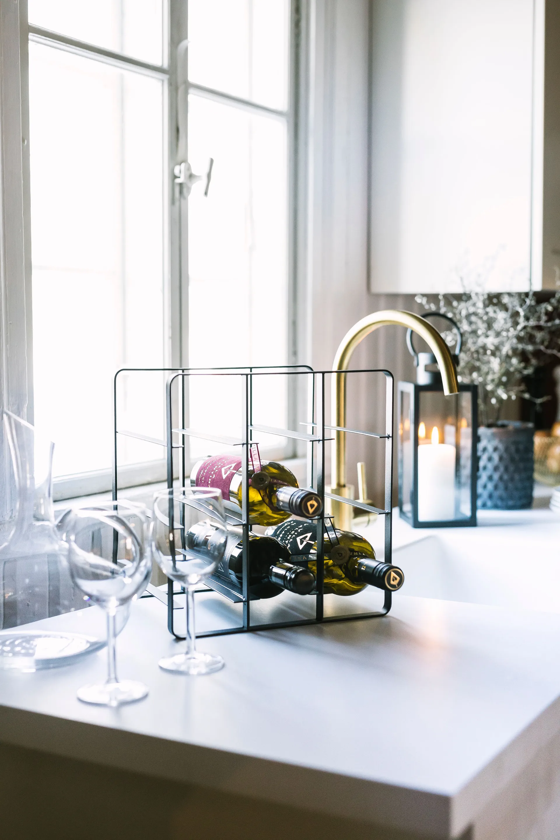 Range-bouteille Vinia 9 bouteilles 30 cm, Fer Dorre