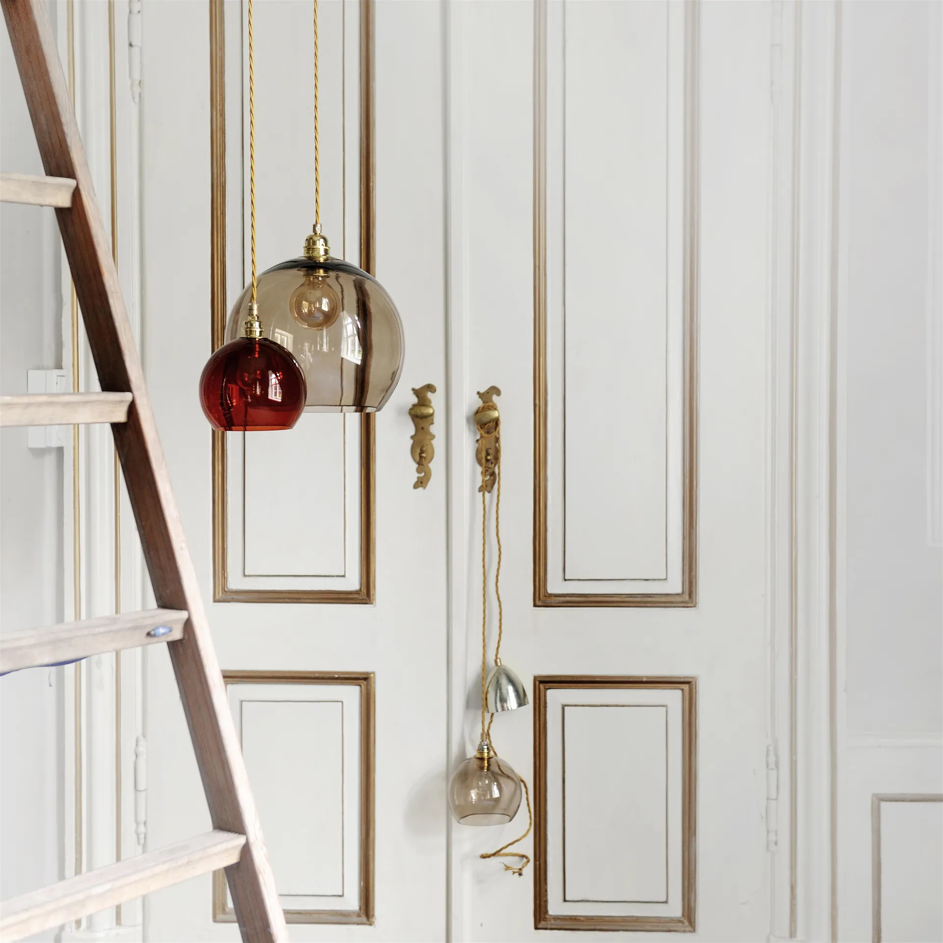 Lampe à suspension Rowan M, Ø 22 cm, chestnut brown EBB & FLOW