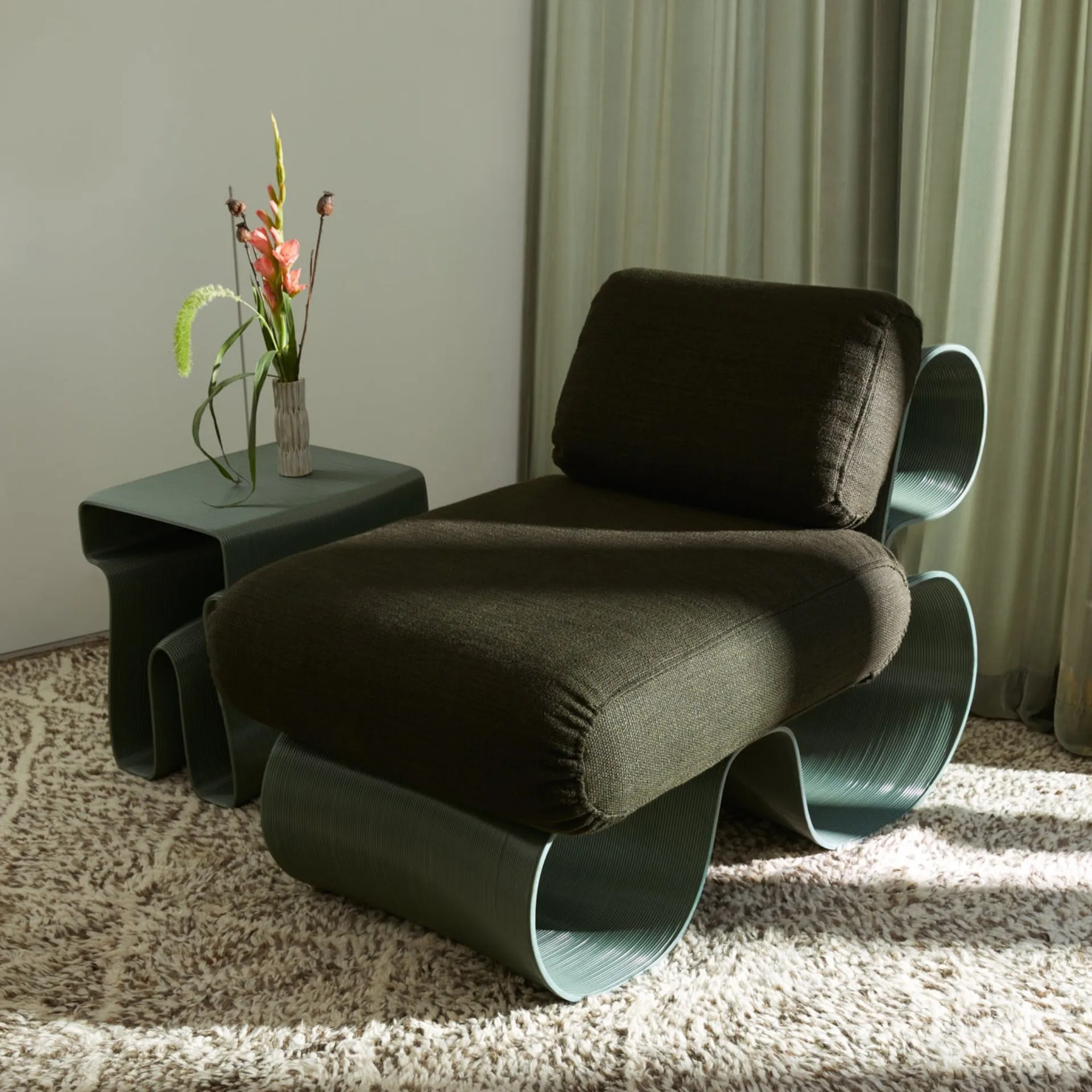 Table d'appoint Octopus 38x40 cm, Olive Ekbacken Studios