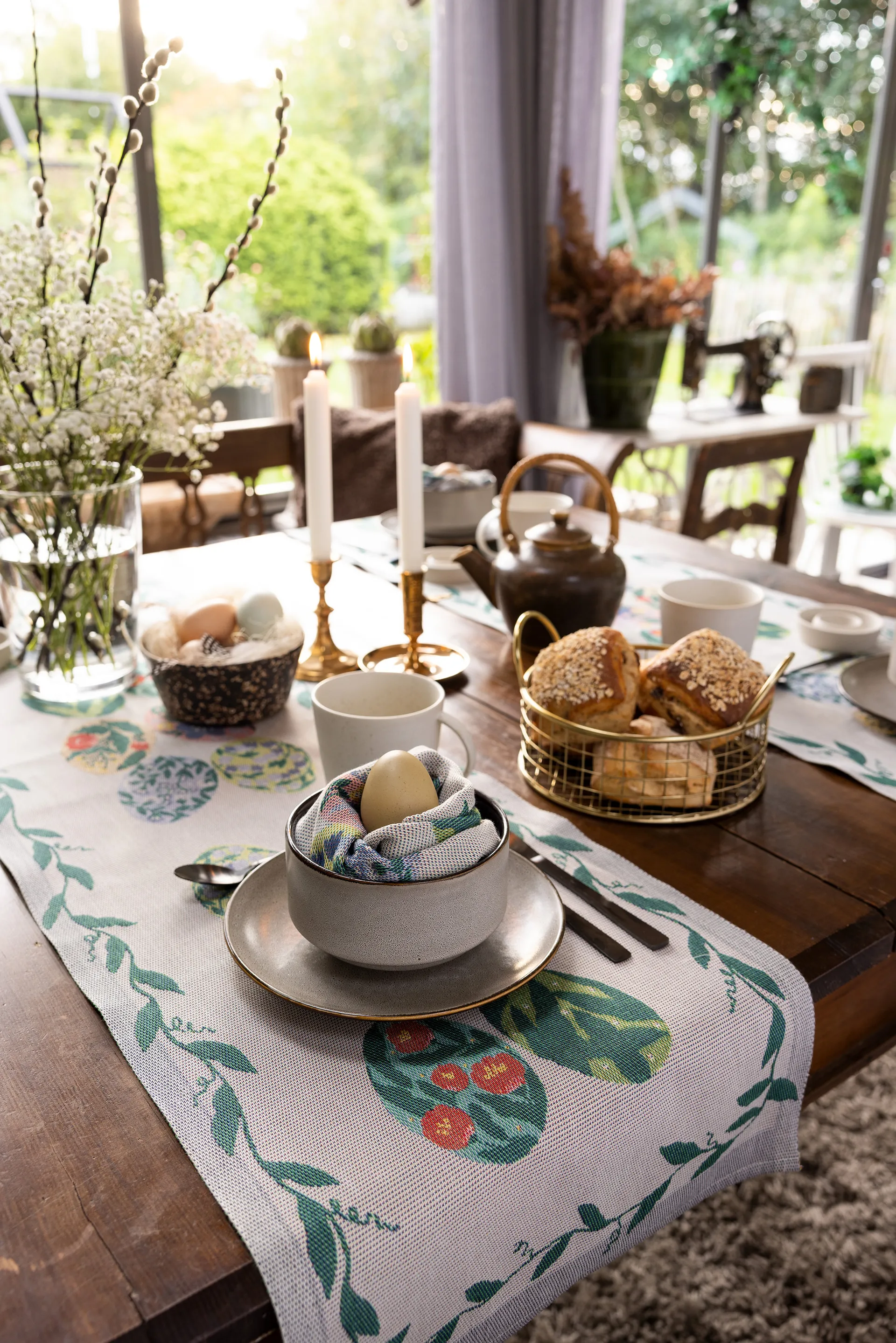 Chemin de table Egg collection, 35x120 cm  Ekelund Linneväveri