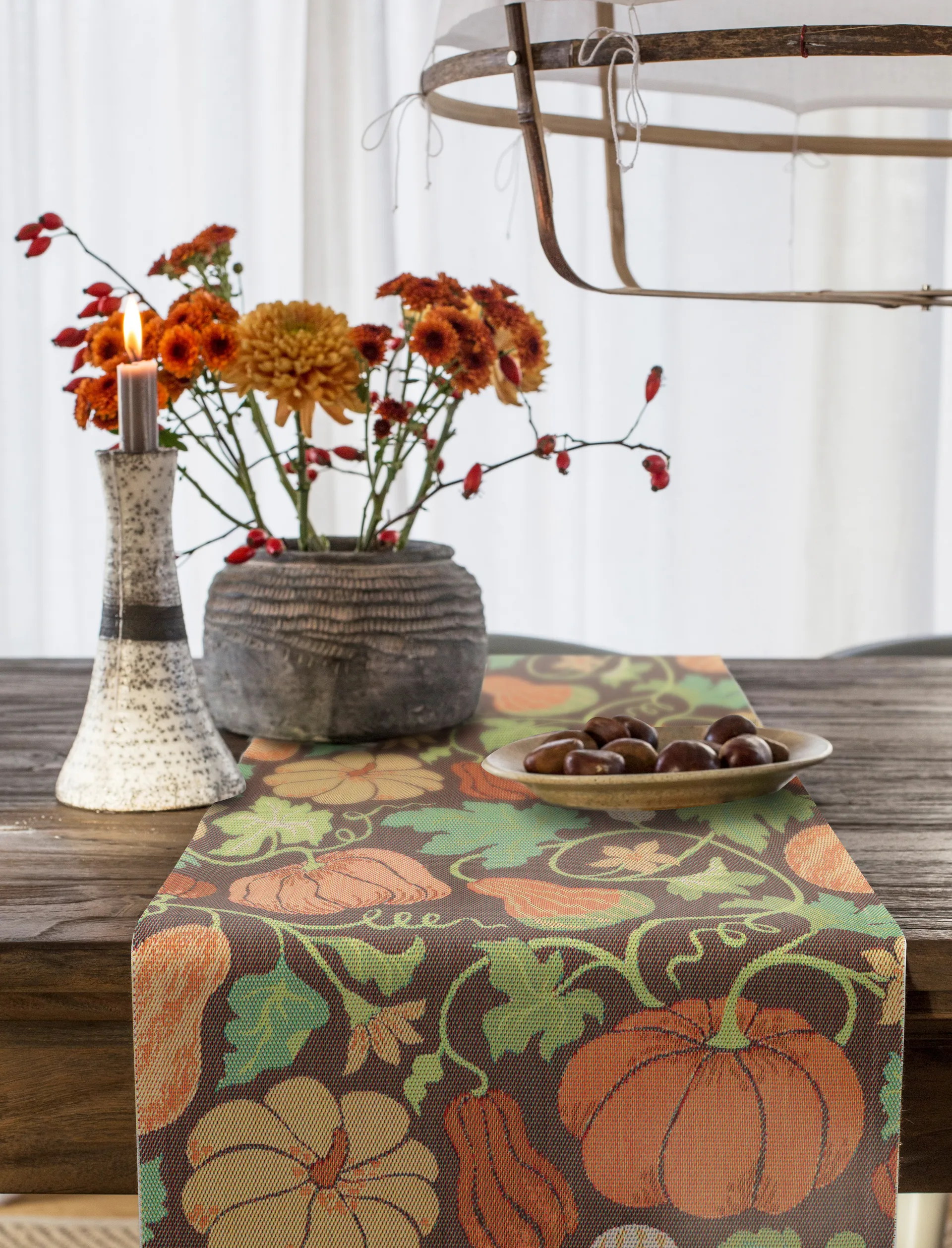 Chemin de table Plenty of pumpkin, 35x120 cm  Ekelund Linneväveri