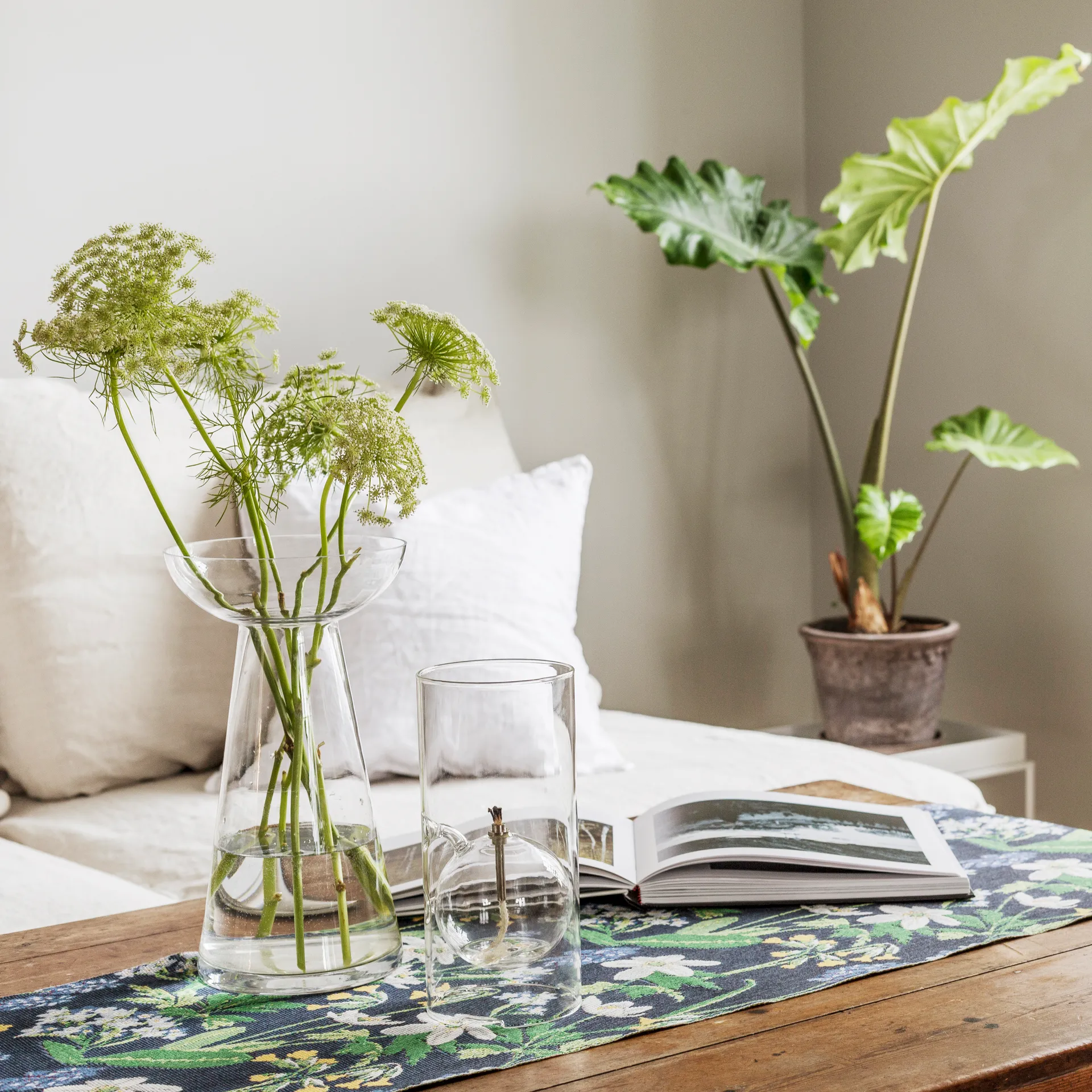 Chemin de Table Spring, 35x140 cm Ekelund Linneväveri