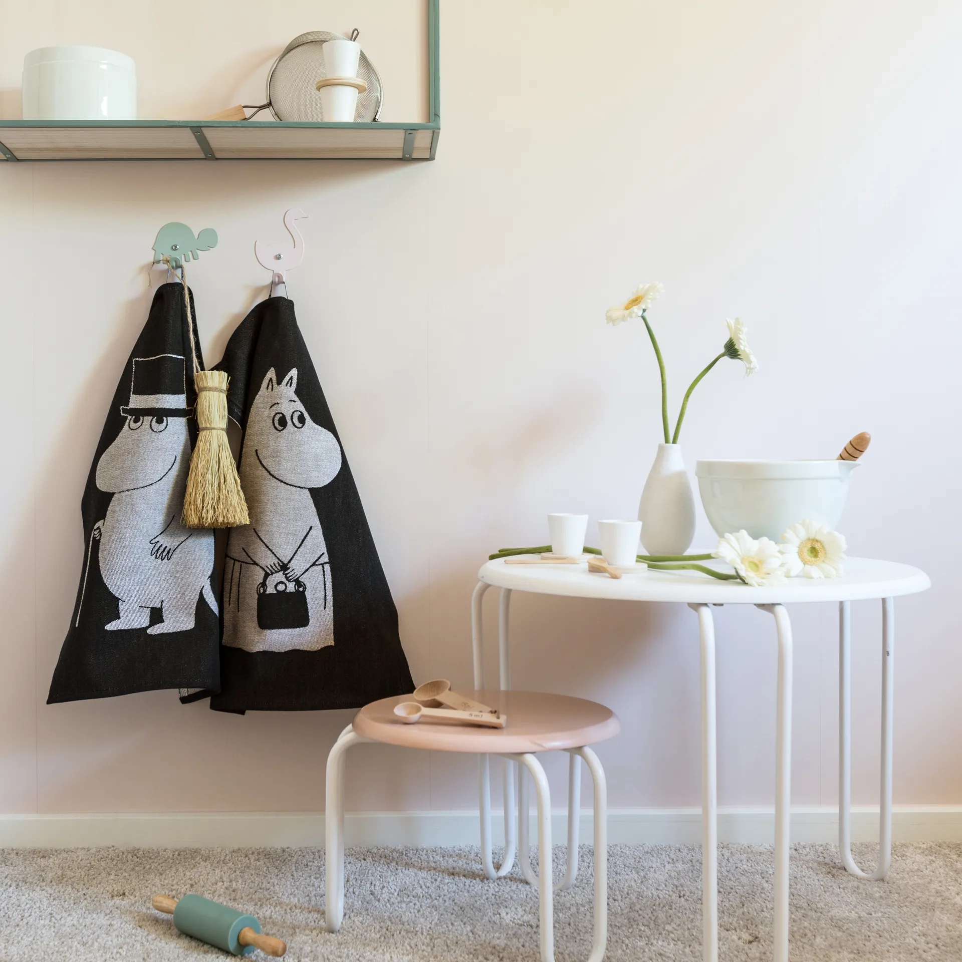 Torchon Big Moominmamma 35x50cm, Noir Ekelund Linneväveri