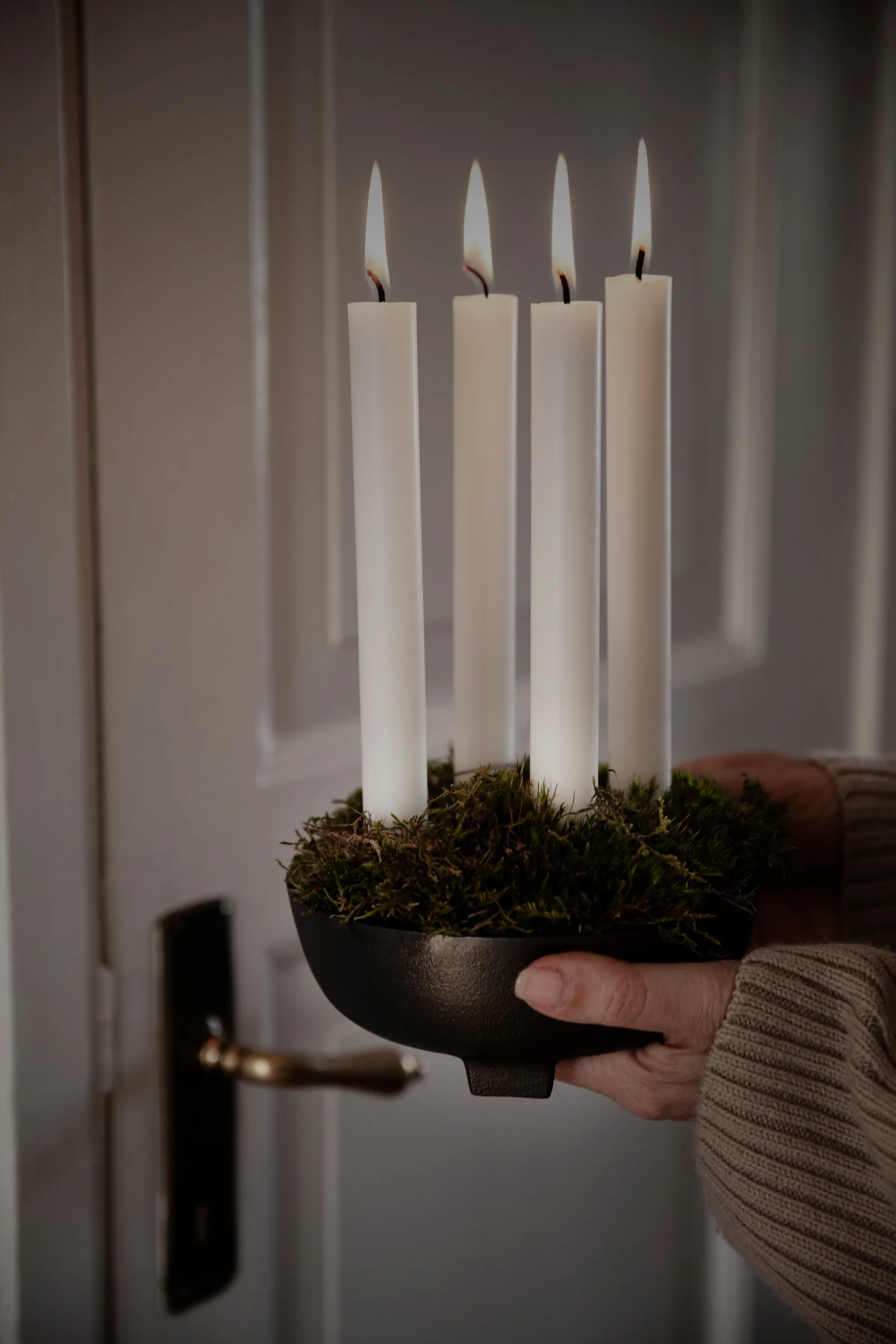 Bougeoir de l’avent Ernst sur pied Ø18 cm, Aluminium noirci ERNST