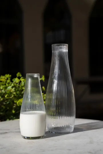 Carafe Ernst en verre strié - Transparent, Ø8x19 cm - ERNST