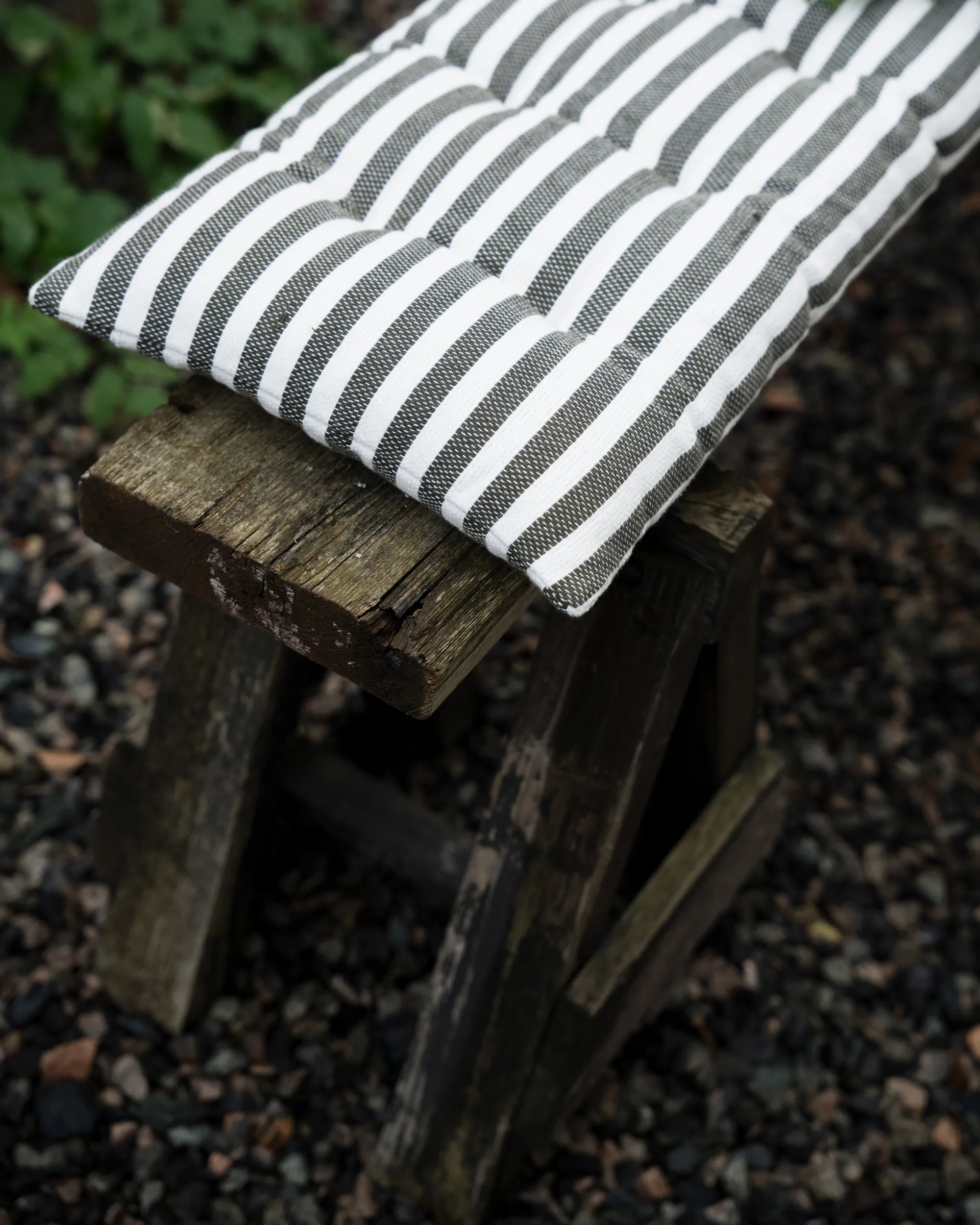 Coussin Ernst 30x100 cm, Sauge-blanc ERNST