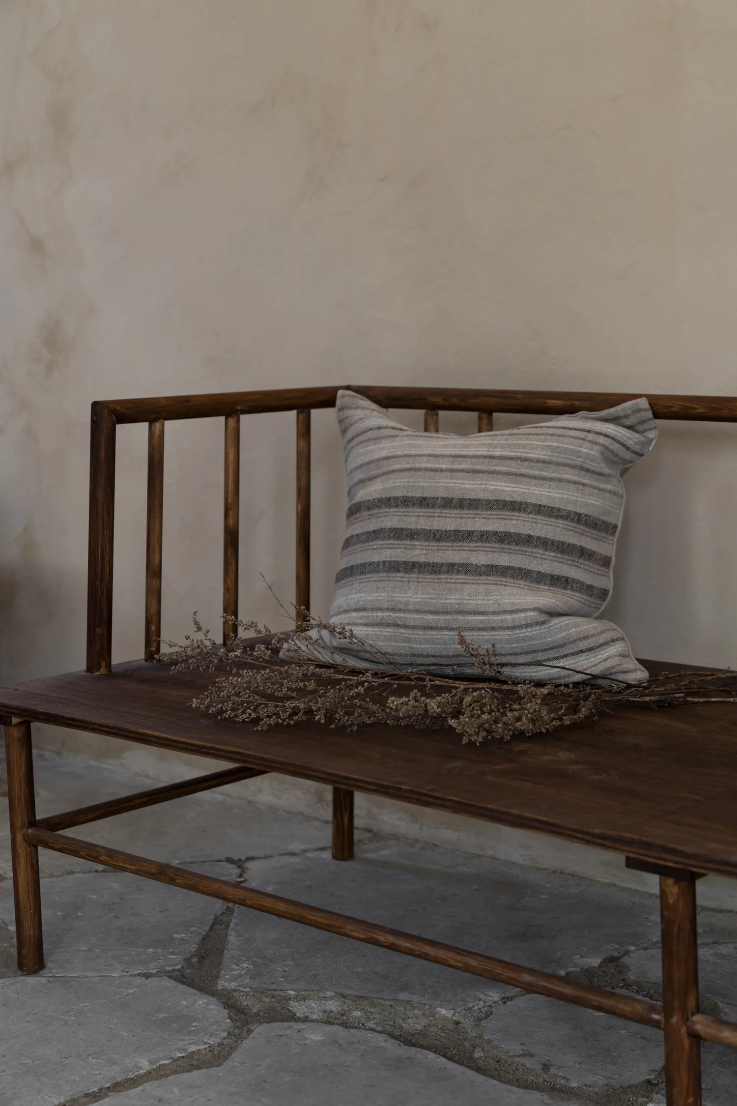 Housse de coussin en lin et jute rayée Ernst, 50x50 cm ERNST