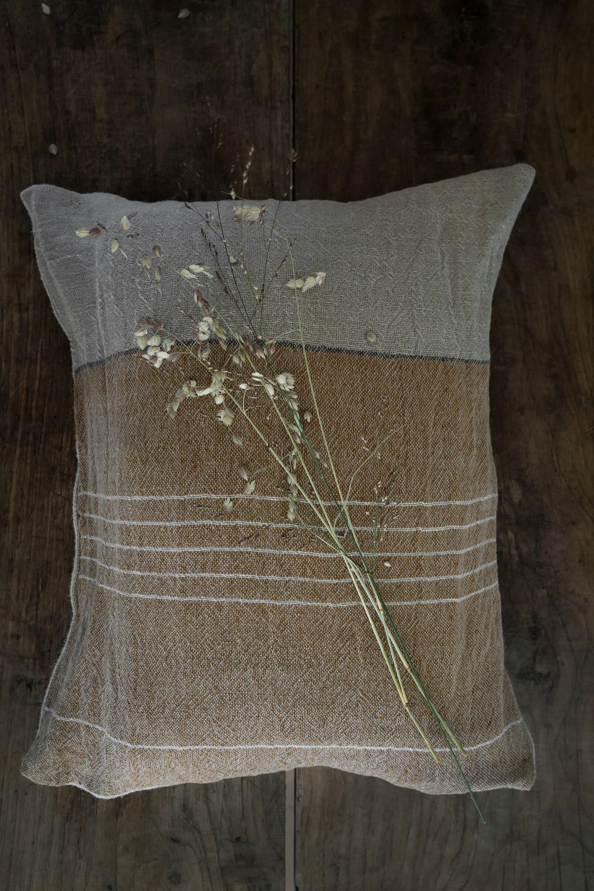 Housse de coussin Ernst en lin demi 40x60 cm, Caramel-nature ERNST