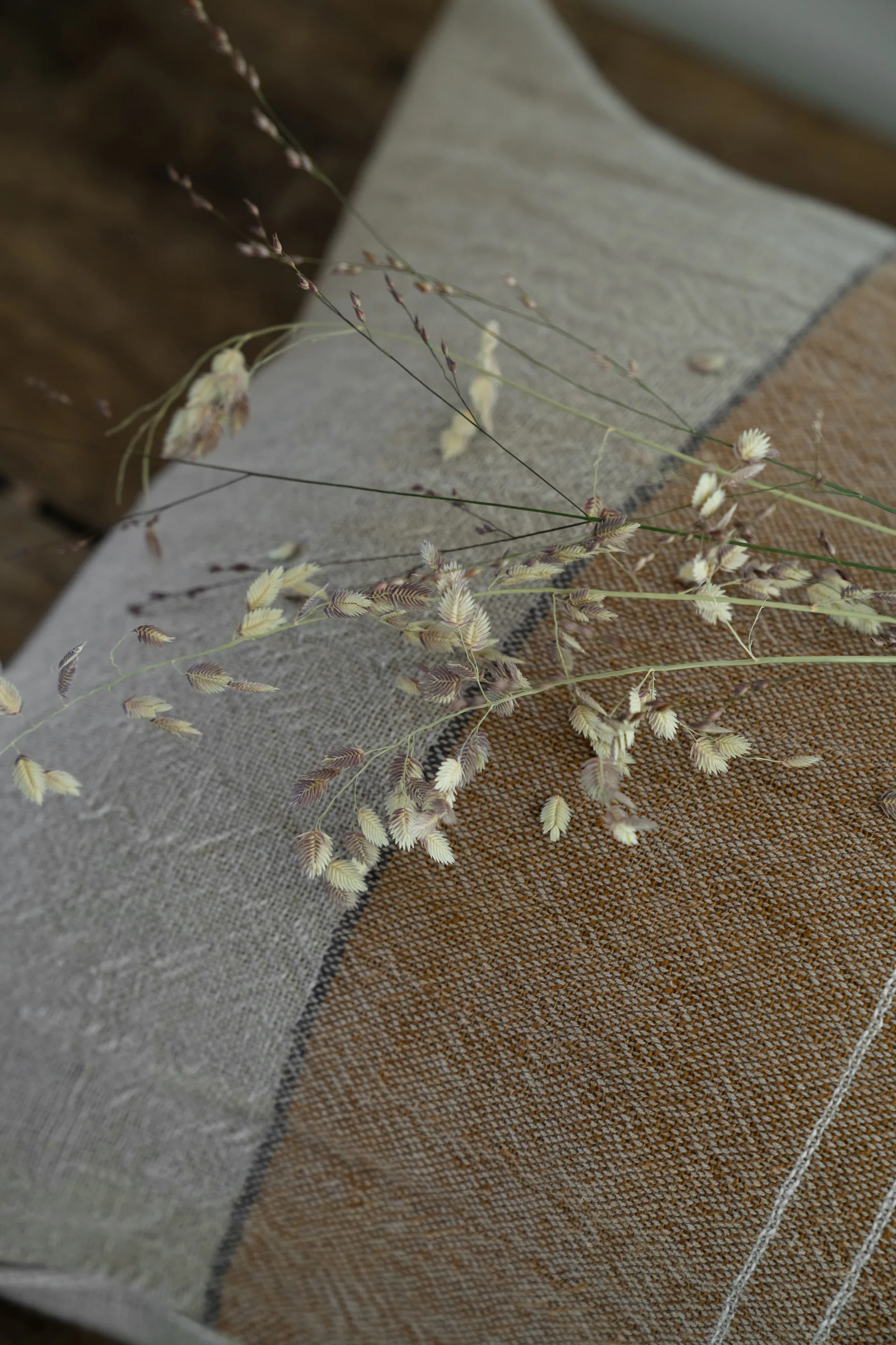 Housse de coussin Ernst en lin demi 50x50 cm, Caramel-nature ERNST