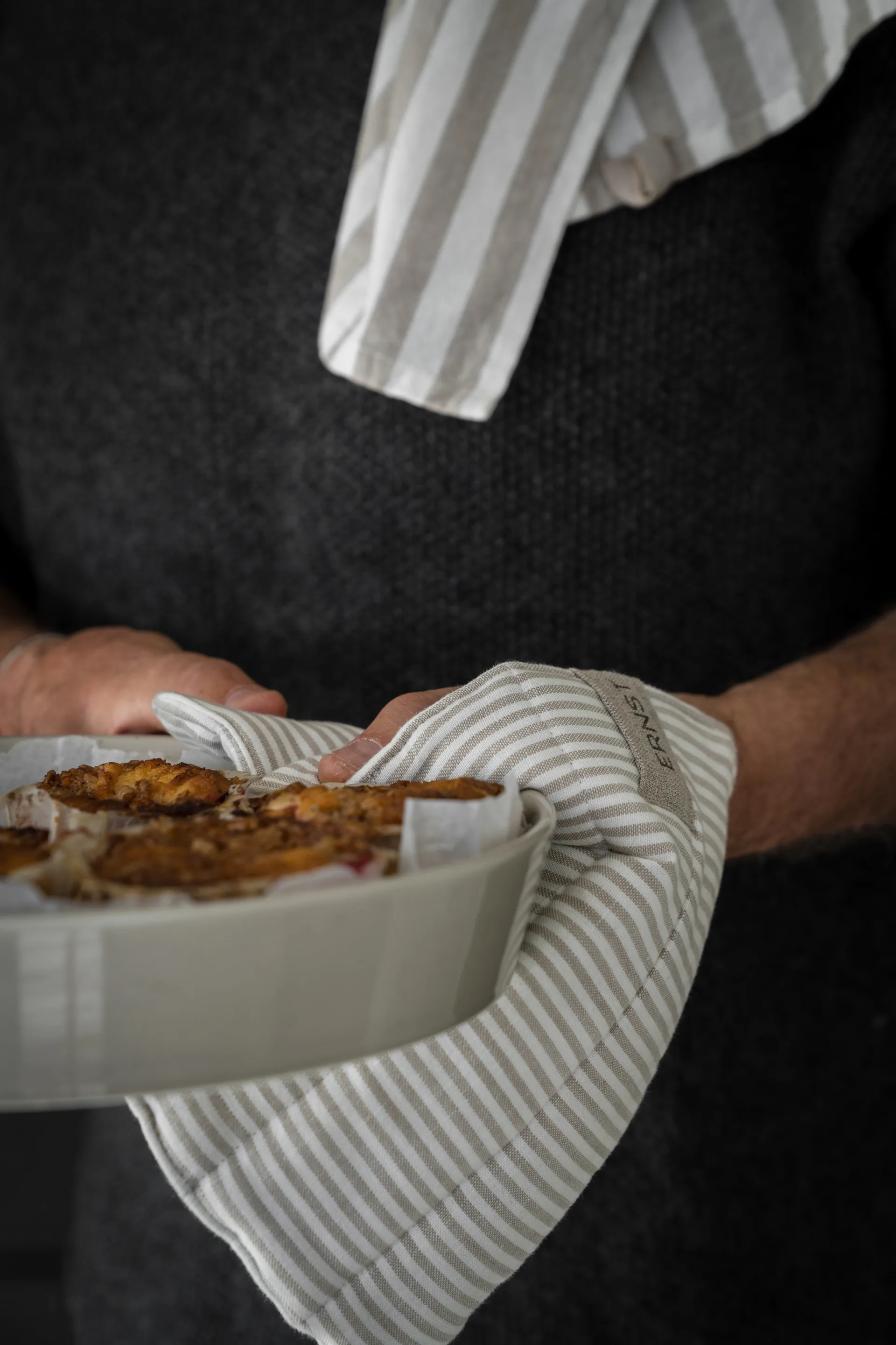 Manique Ernst rayée 23x25 cm, Rayé beige-blanc ERNST