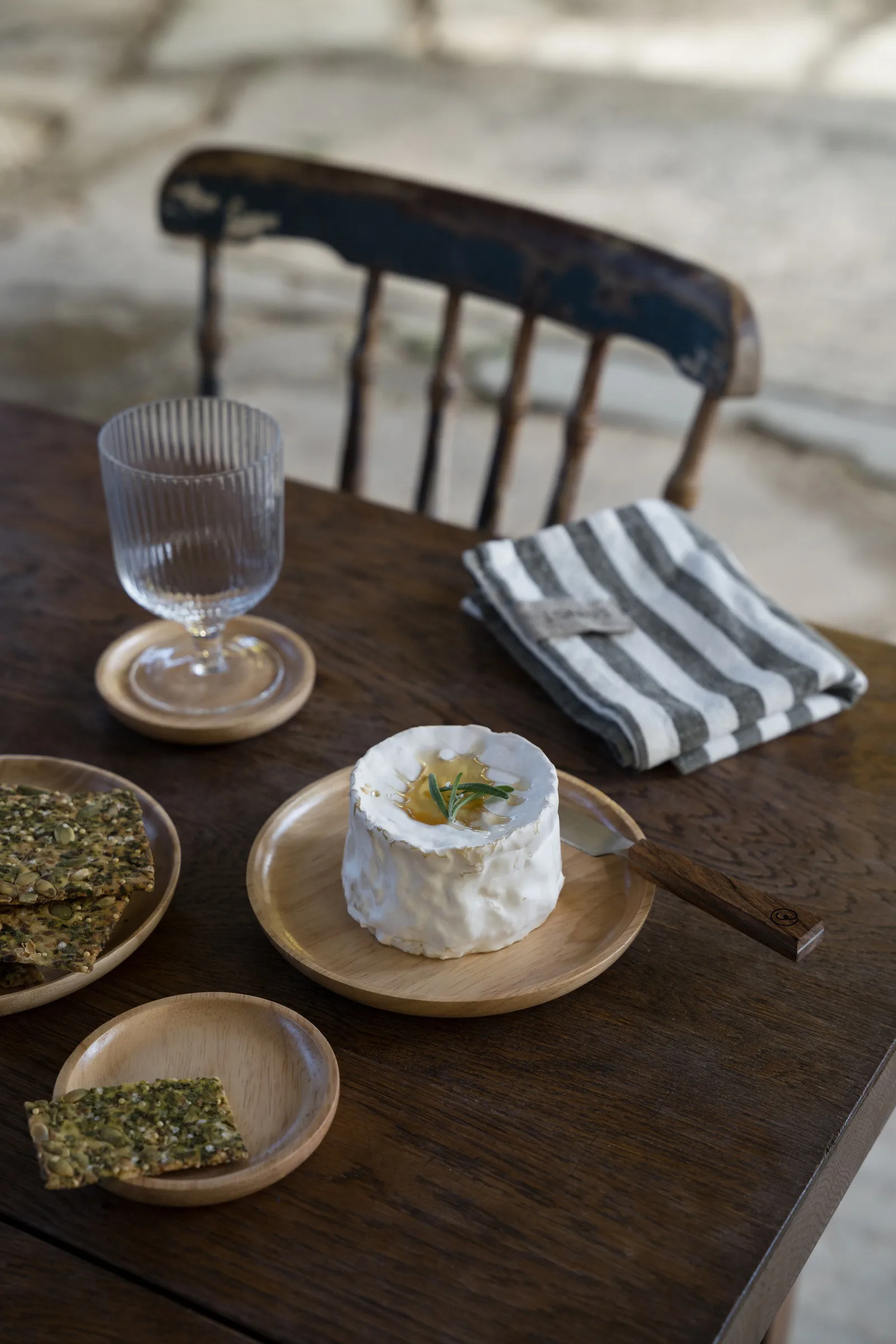 Plateau en bois Ernst, Hévéa, Ø10 cm ERNST