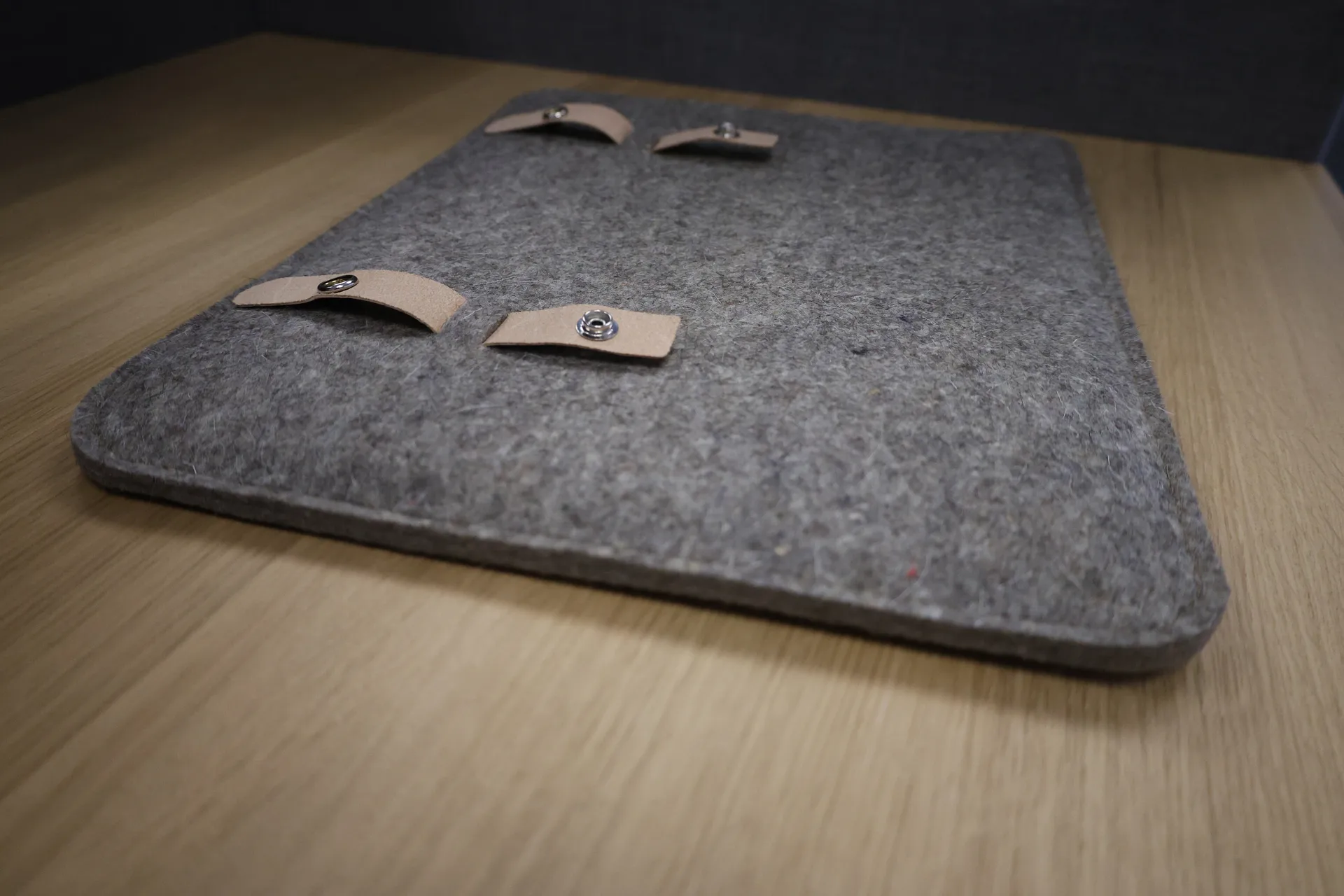 Coussin de siège Nostalgi, 33x40 cm, Gris laine naturelle Essem Design