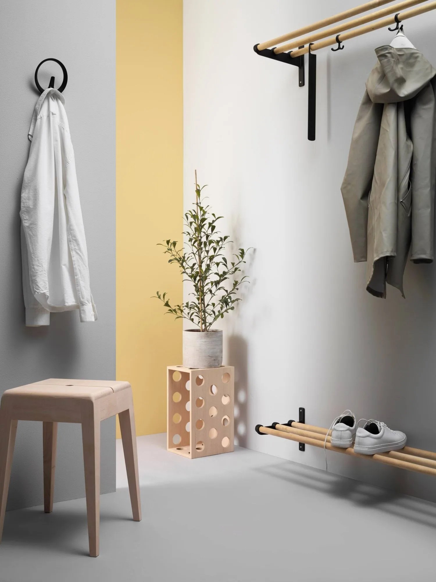 Étagère à chapeaux, étagère à chaussures Nostalgi, Blanc-frêne, 100 cm Essem Design