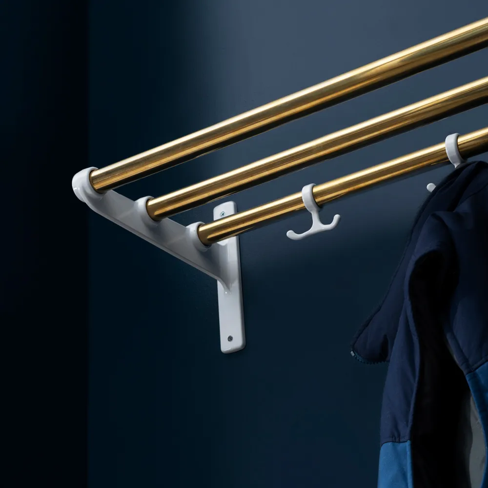 Étagère à chaussures/à chapeaux Nostalgi, bouleau, structure blanche Essem Design