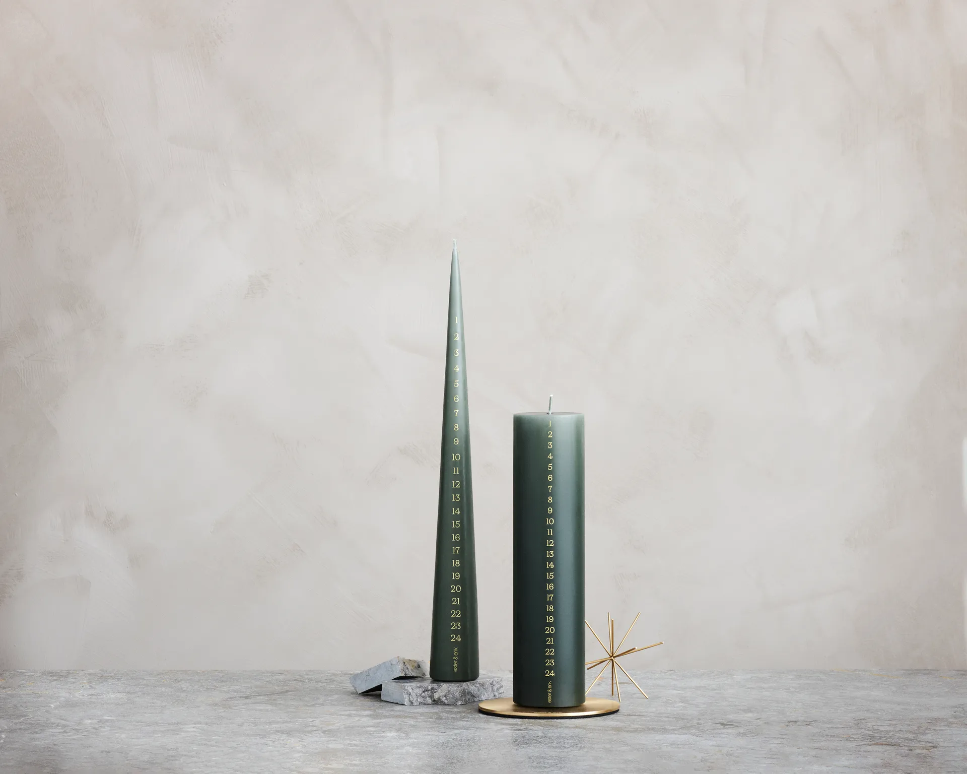 Bougie calendrier ester & erik 37 cm, 60 noble pine ester & erik