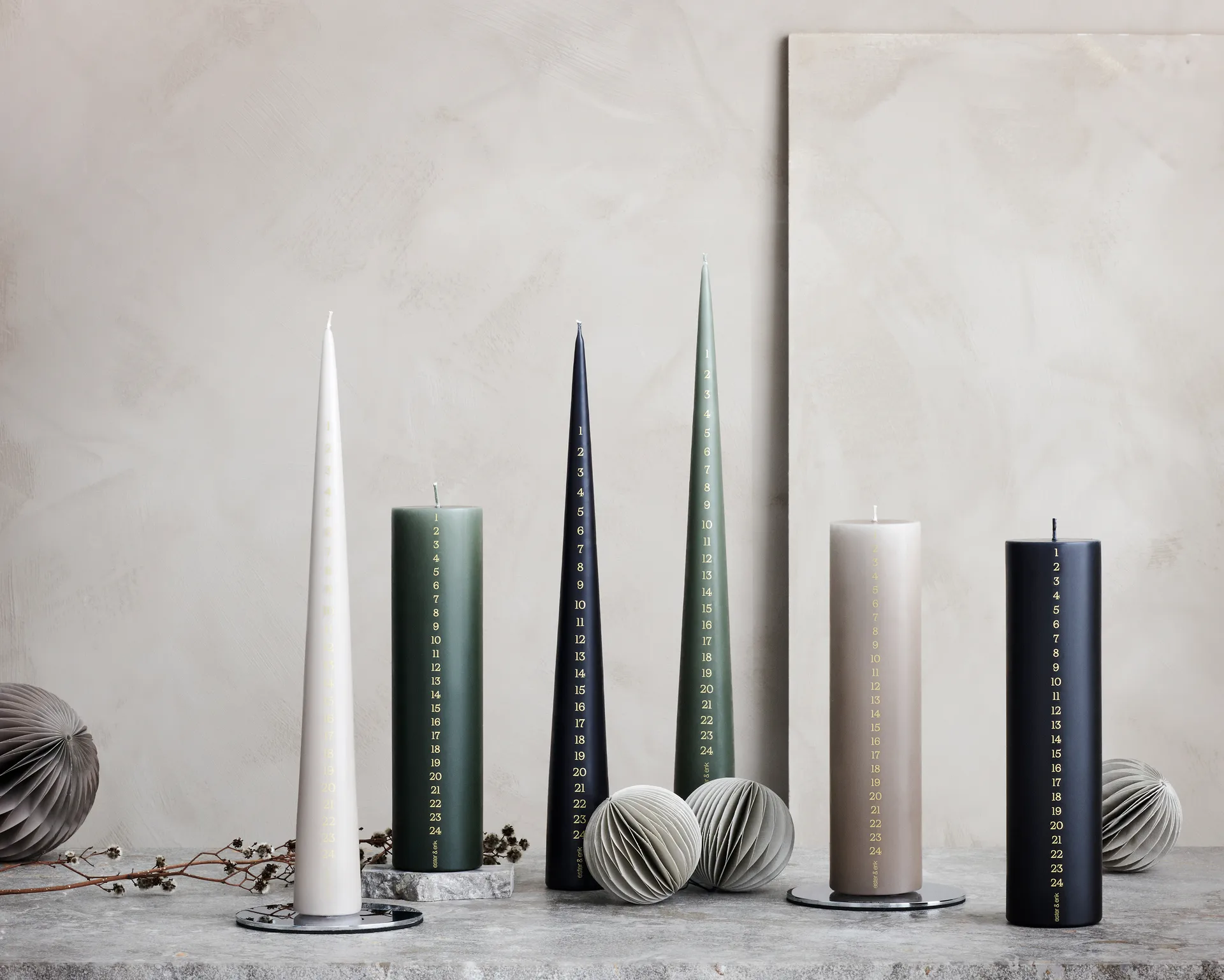 Bougie calendrier ester & erik 37 cm, 60 noble pine ester & erik