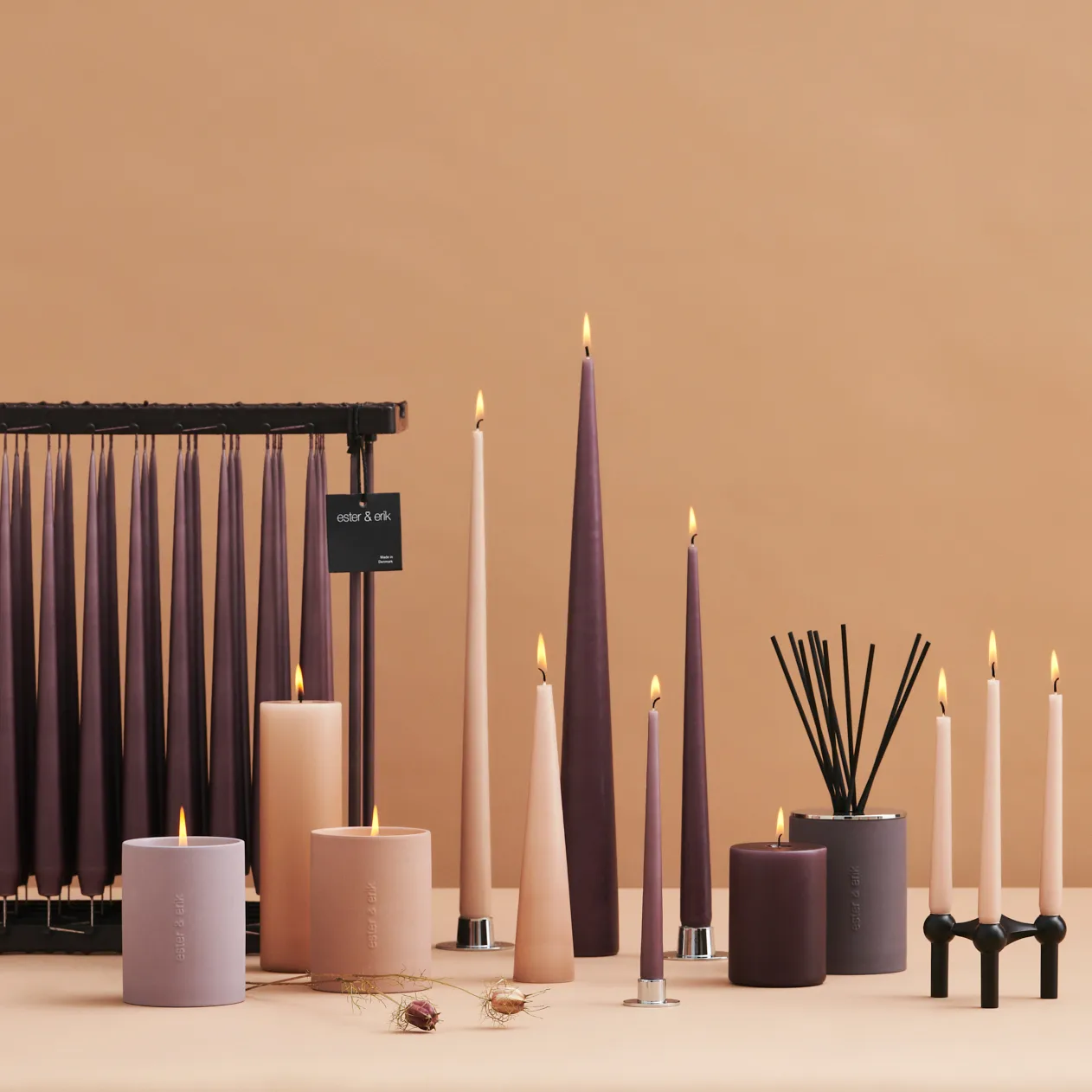 Bougie cônique ester & erik 37 cm Lot de 2 mat, Ice latte 11 ester & erik