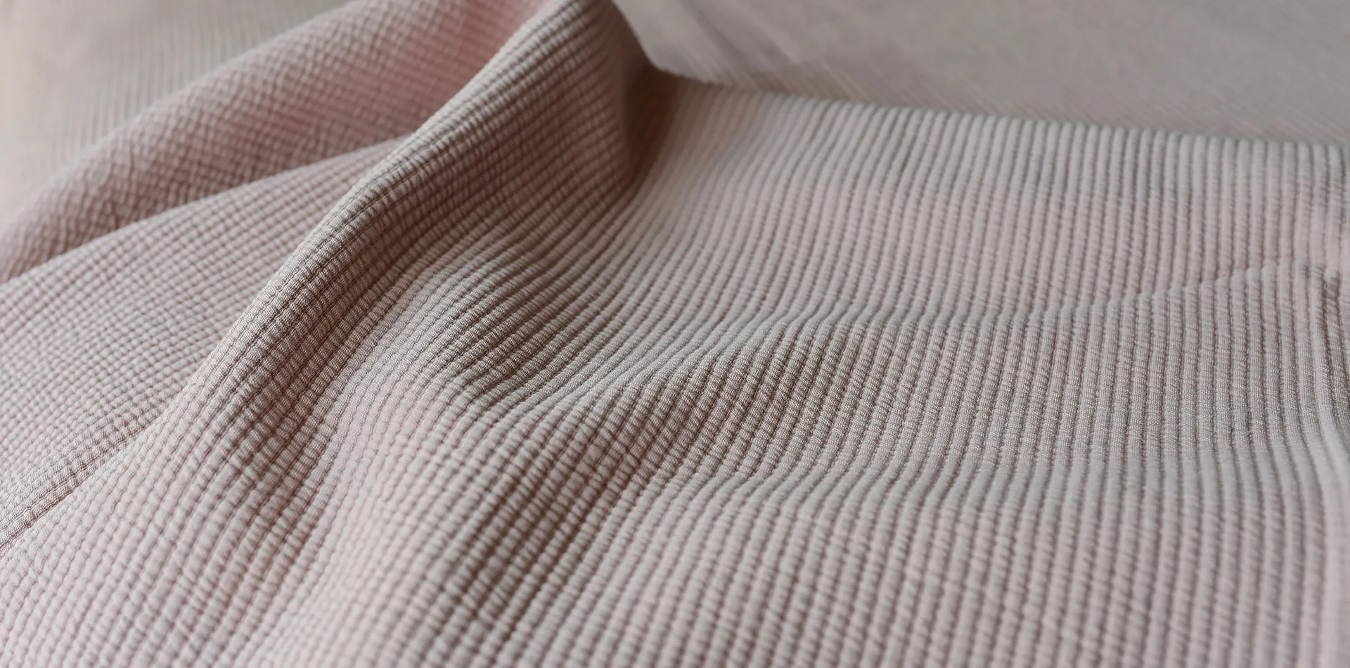 Couvre-lit en coton délavé Stripe 180x260, Rose poudreux Etol Design