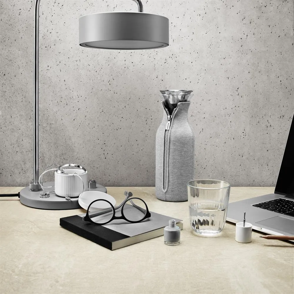 Carafe rafraîchissante Eva Solo à housse tissée, gris clair Eva Solo