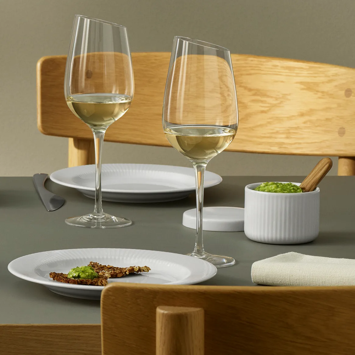 Pot de sel avec cuillère Eva Trio Legio Nova, Blanc Eva Solo