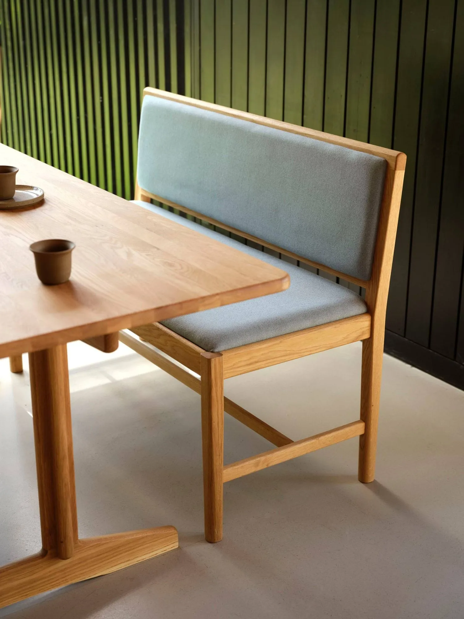 Banc J176 Sønderborg, Chêne laqué-ploegwool blue FDB Møbler