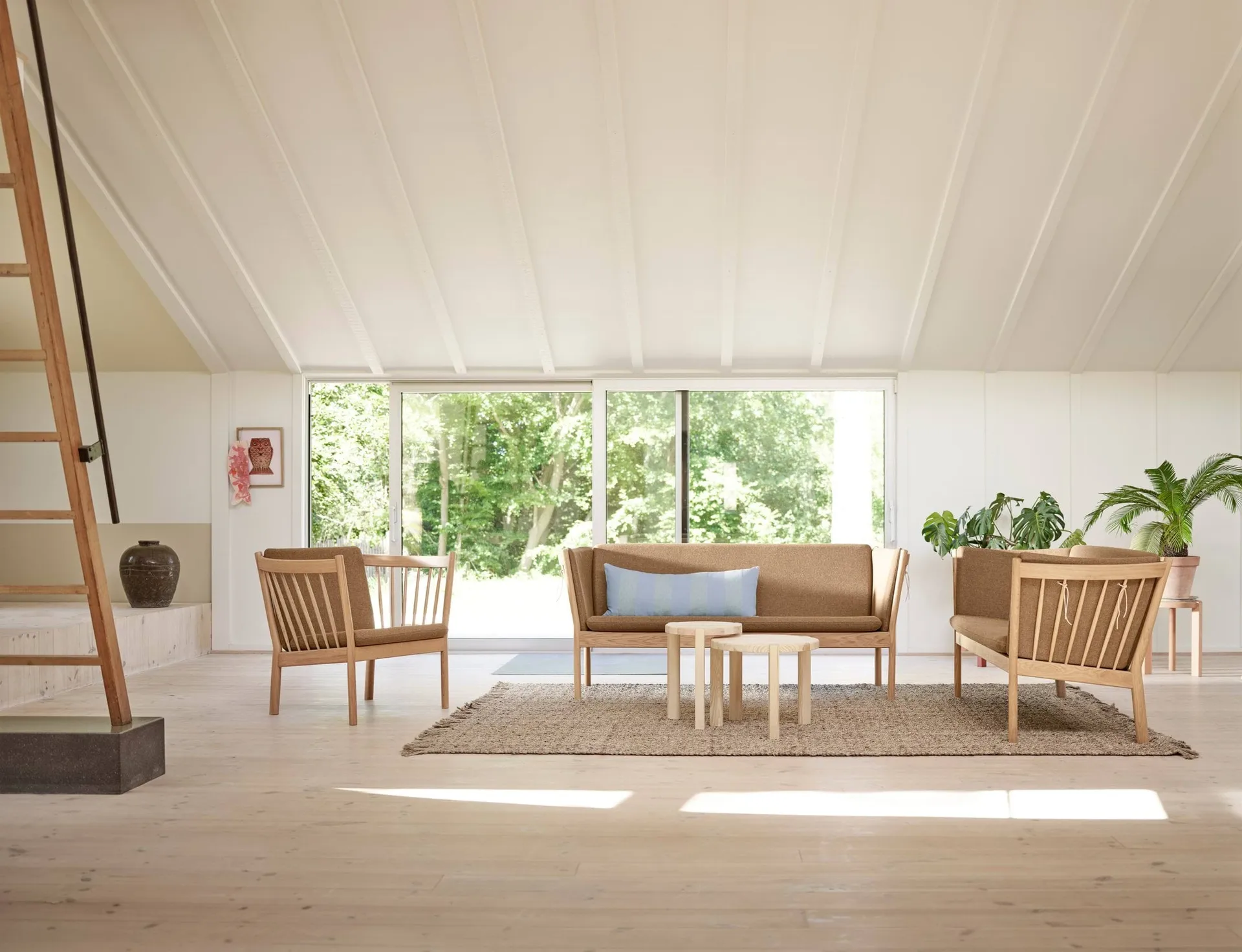 Canapé J149, Tissu marron-chêne laqué, 3 places FDB Møbler