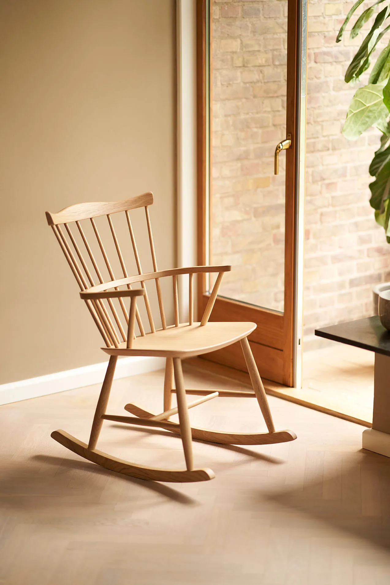 Chaise à bascule J52G, Chêne naturel, huilé FDB Møbler