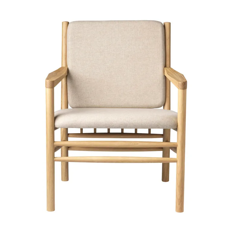 FDB Mbler Fauteuil J147 Oak nature lacquered-beige | Design Scandinave | Chaises, tabourets & poufs | Beige
