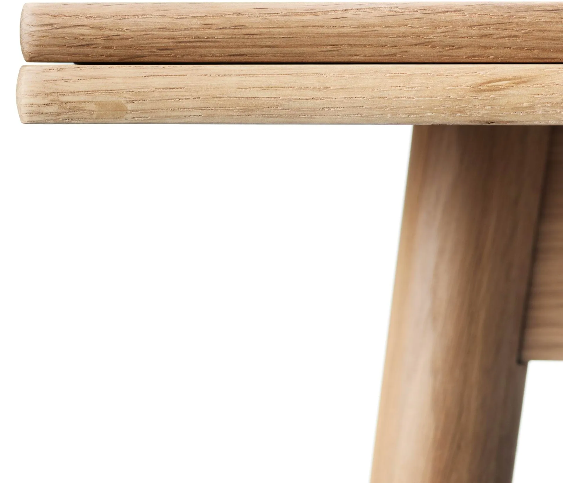 Table à manger C35AH Dutch Extract 82x82 cm, Oak nature-oak nature lacquered FDB Møbler