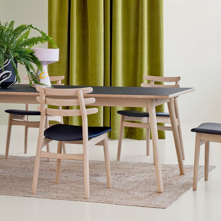Table à manger C35C 95x220 cm, Black-oak nature lacquered FDB Møbler