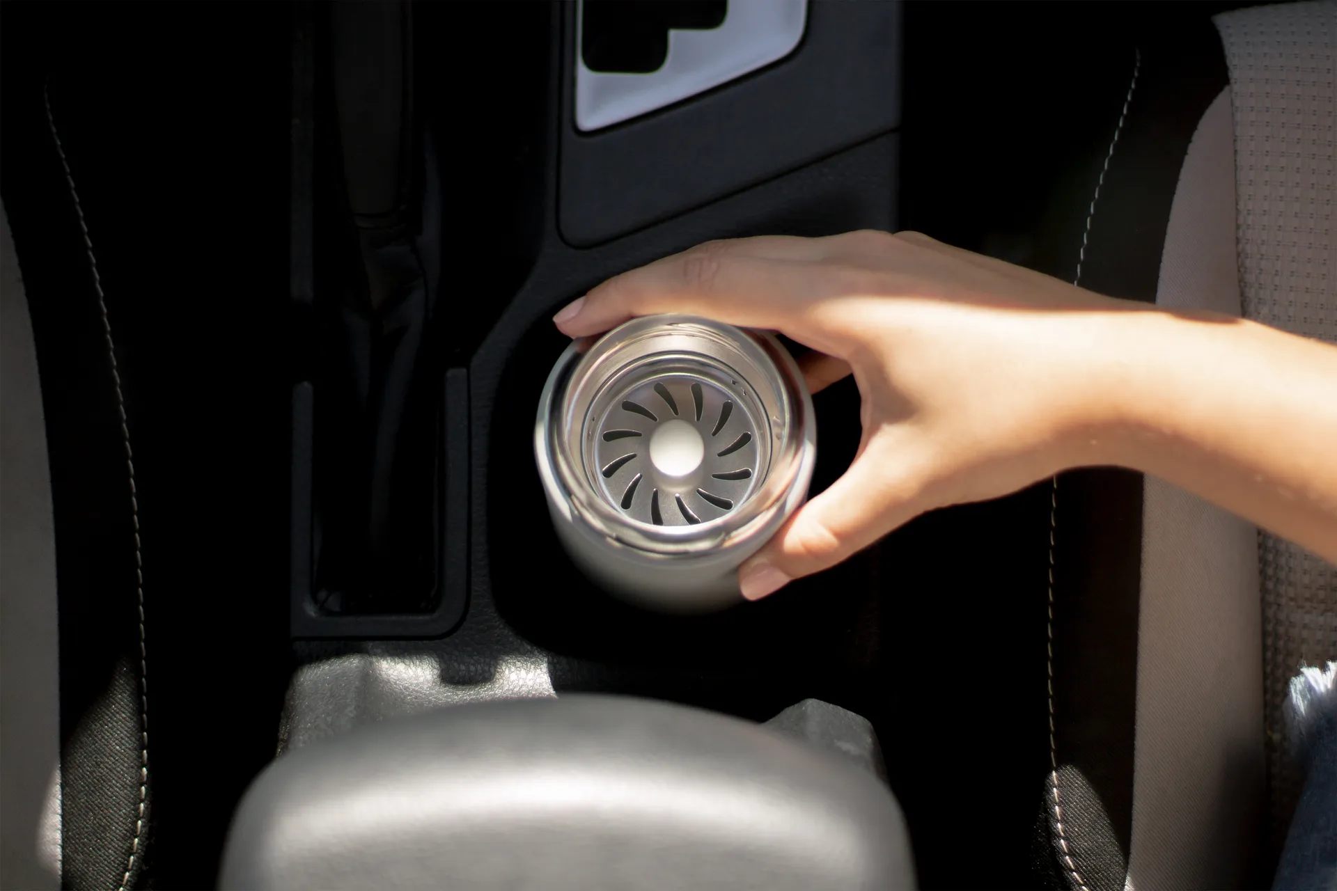 Mug isotherme Carter anti-éclaboussures 47 cl, Matte white Fellow