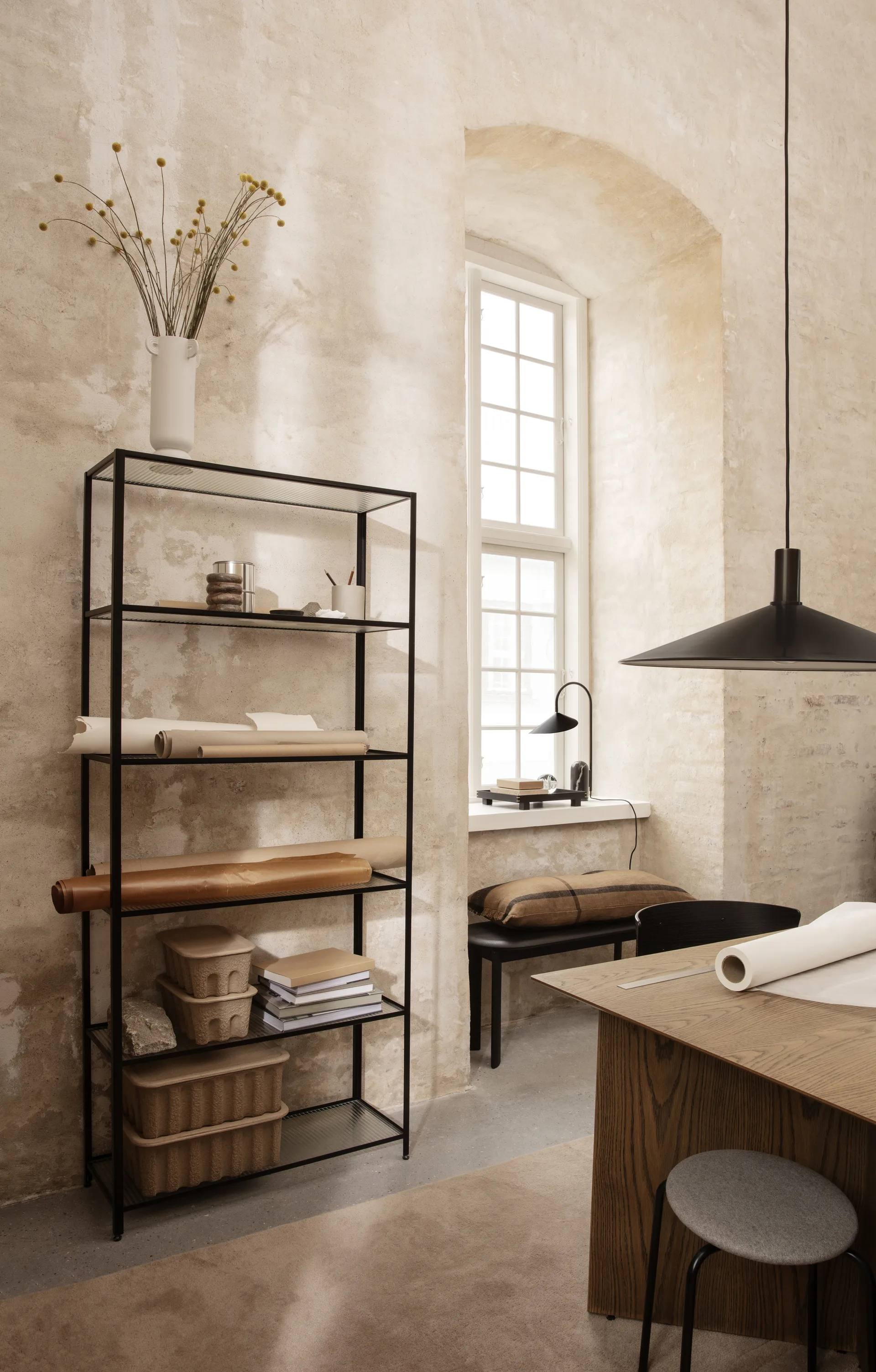 Bibliothèque Haze, Black Ferm Living