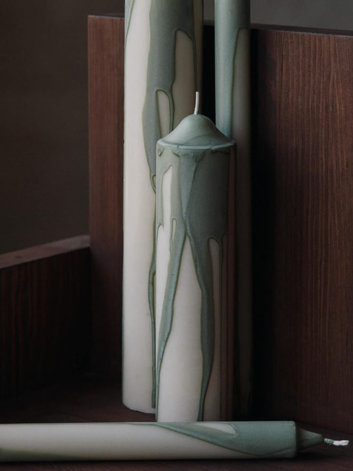 Bougie bloc Dryp, Tea Green, 20 cm Ferm Living