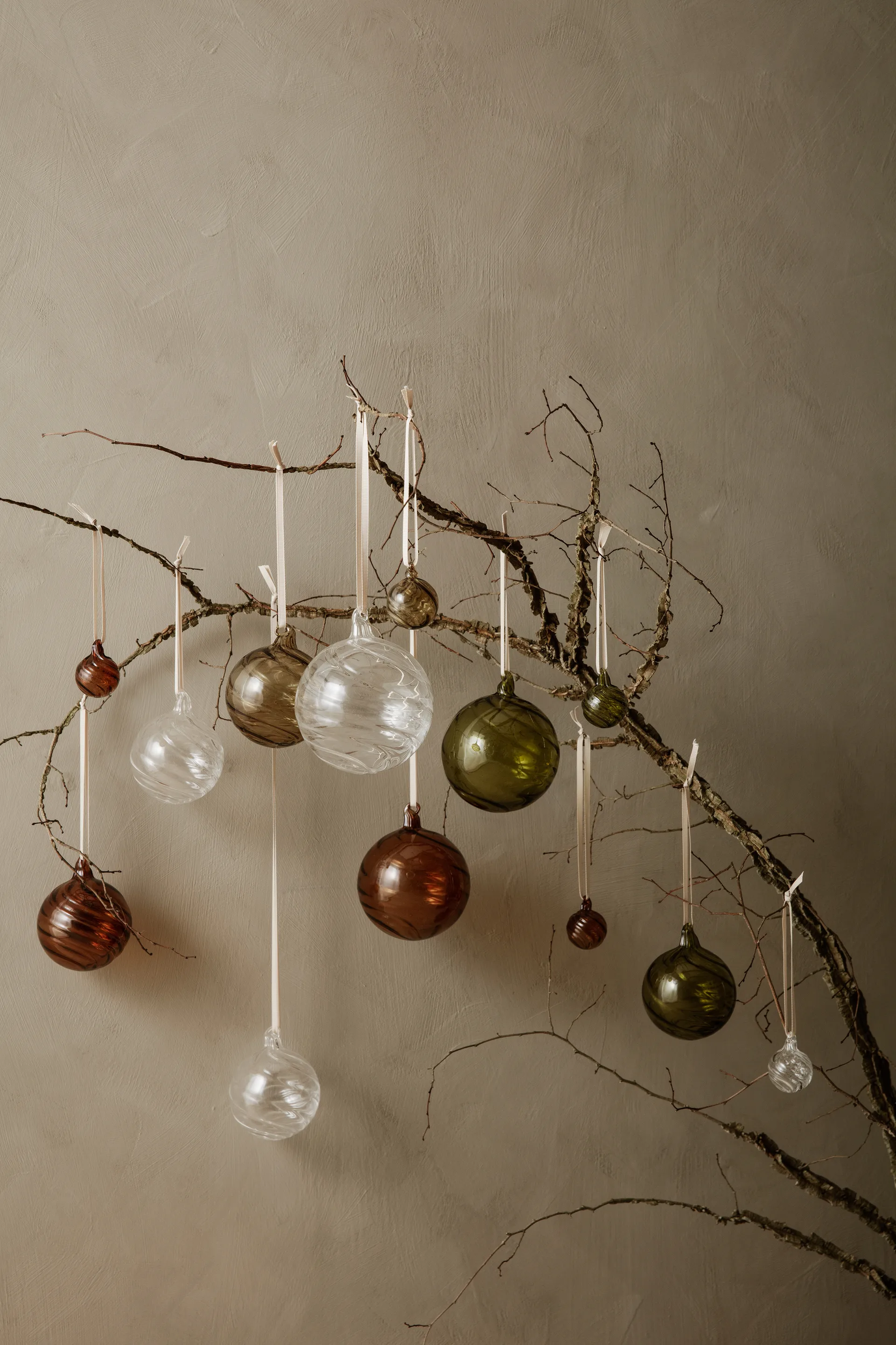 Boule de Noël Twirl moyen Ø8 cm Lot de 4, Multi Ferm Living