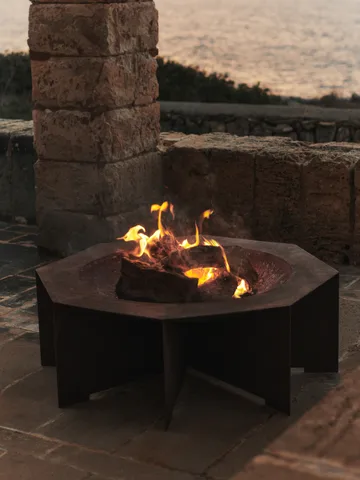Brasero Otto fire pit - Rust, Ø85,5x29 cm - Ferm Living