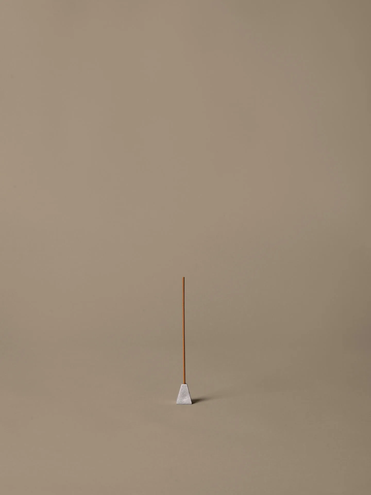 Brûleur d’encens Pyra, Aluminium brossé Ferm Living