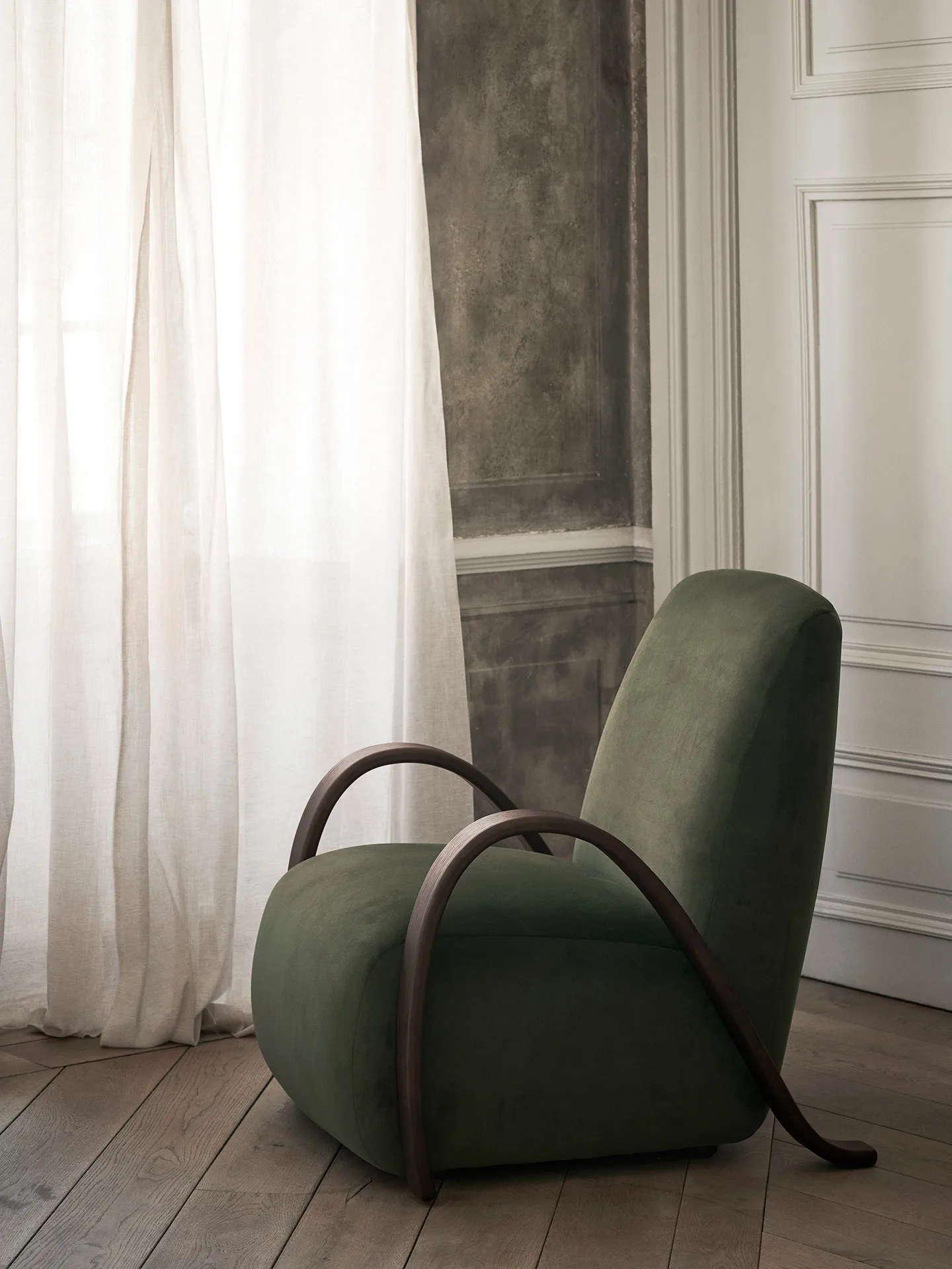 Buur lounge chair Rich Velvet, Pin Ferm Living
