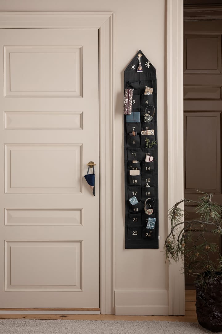 Calendrier de l'Avent Star maison 150cm, Dark green Ferm Living