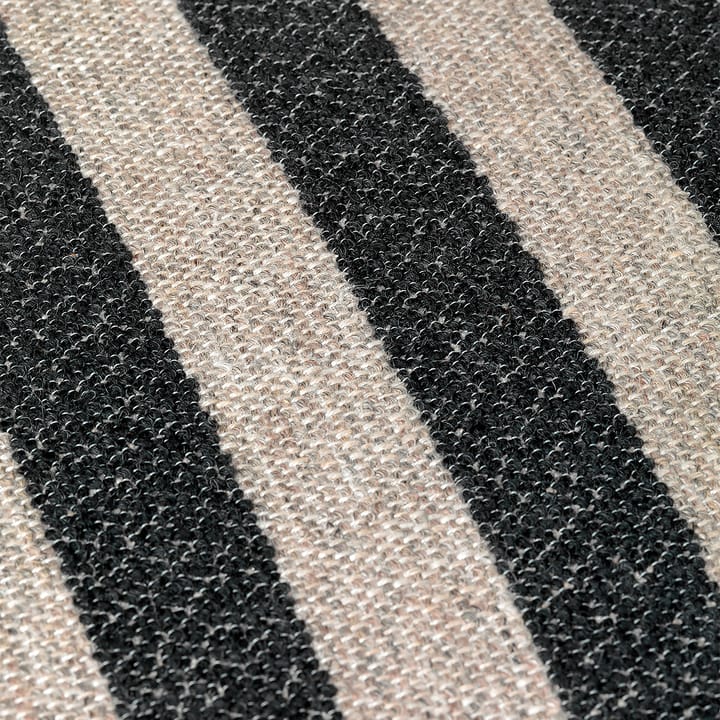 Canapé Rico 2 places, Louisiana sand black Ferm Living