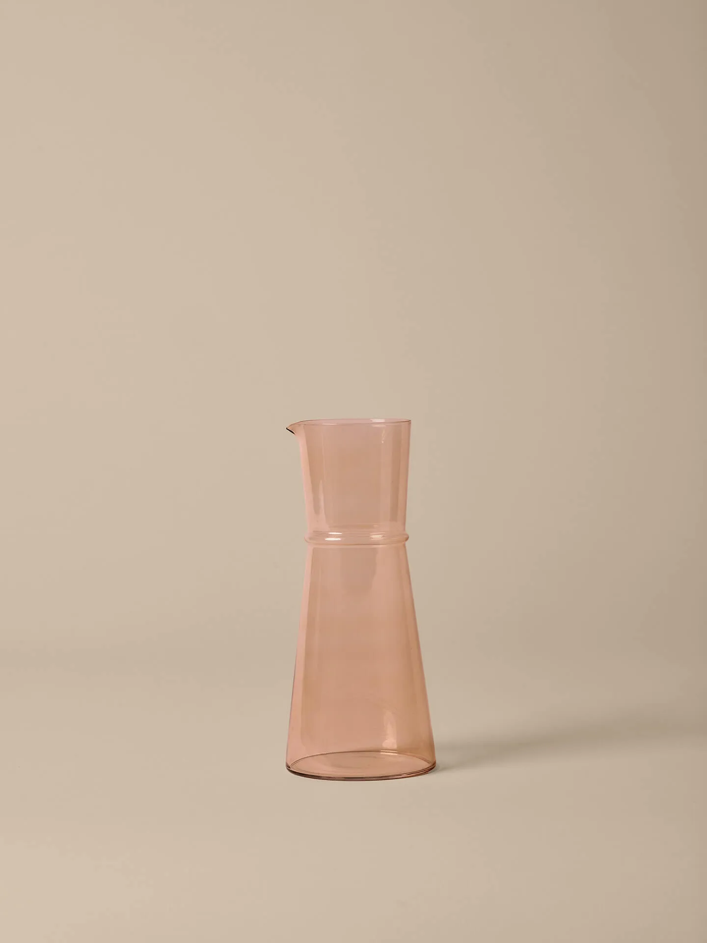 Carafe Boya, Blush, 1,35 L Ferm Living