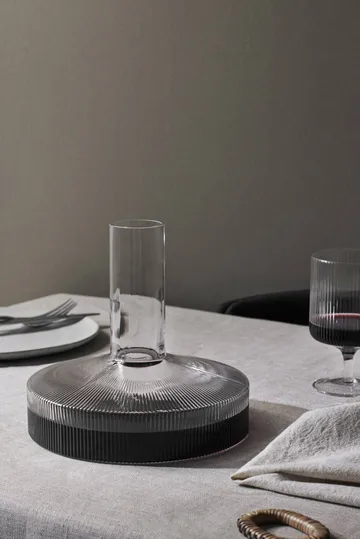 Carafe et verre Ripple 17 pièces - Clair - Ferm Living