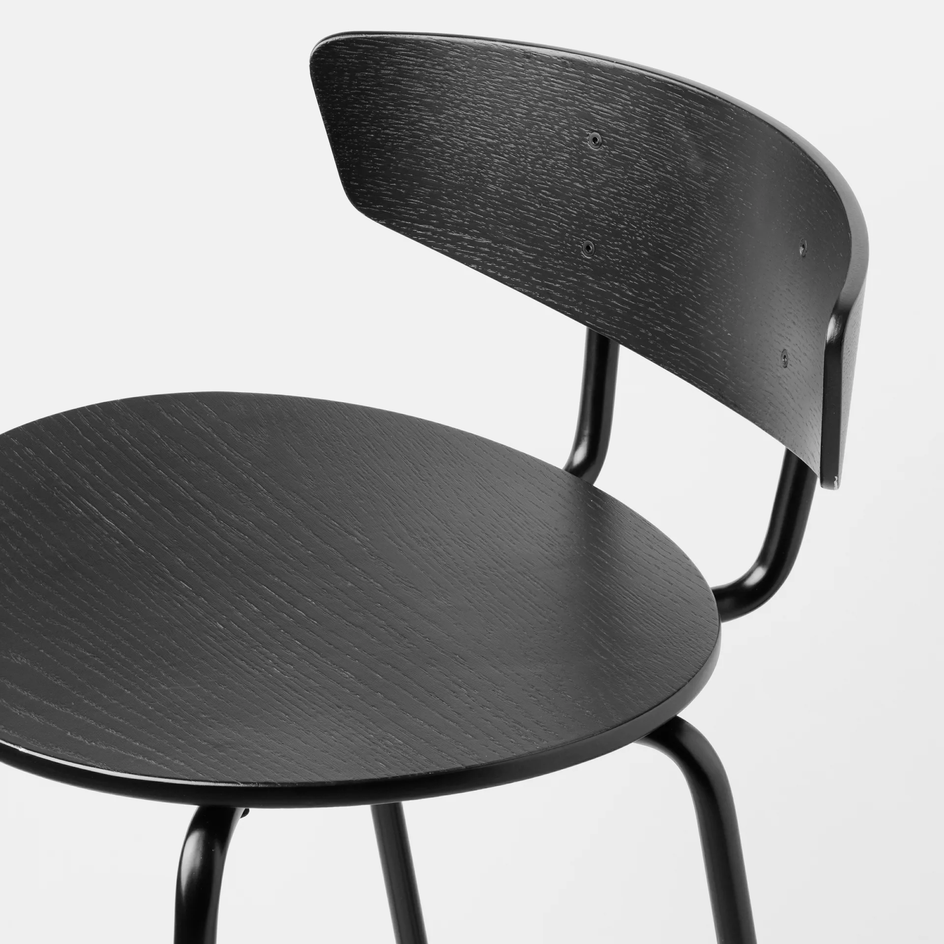 Chaise de bar Herman basse, noir Ferm Living