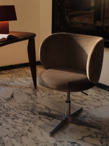 Chaise de dîner Rico sur roues Devoré Velvet - Flint Grey - Ferm Living
