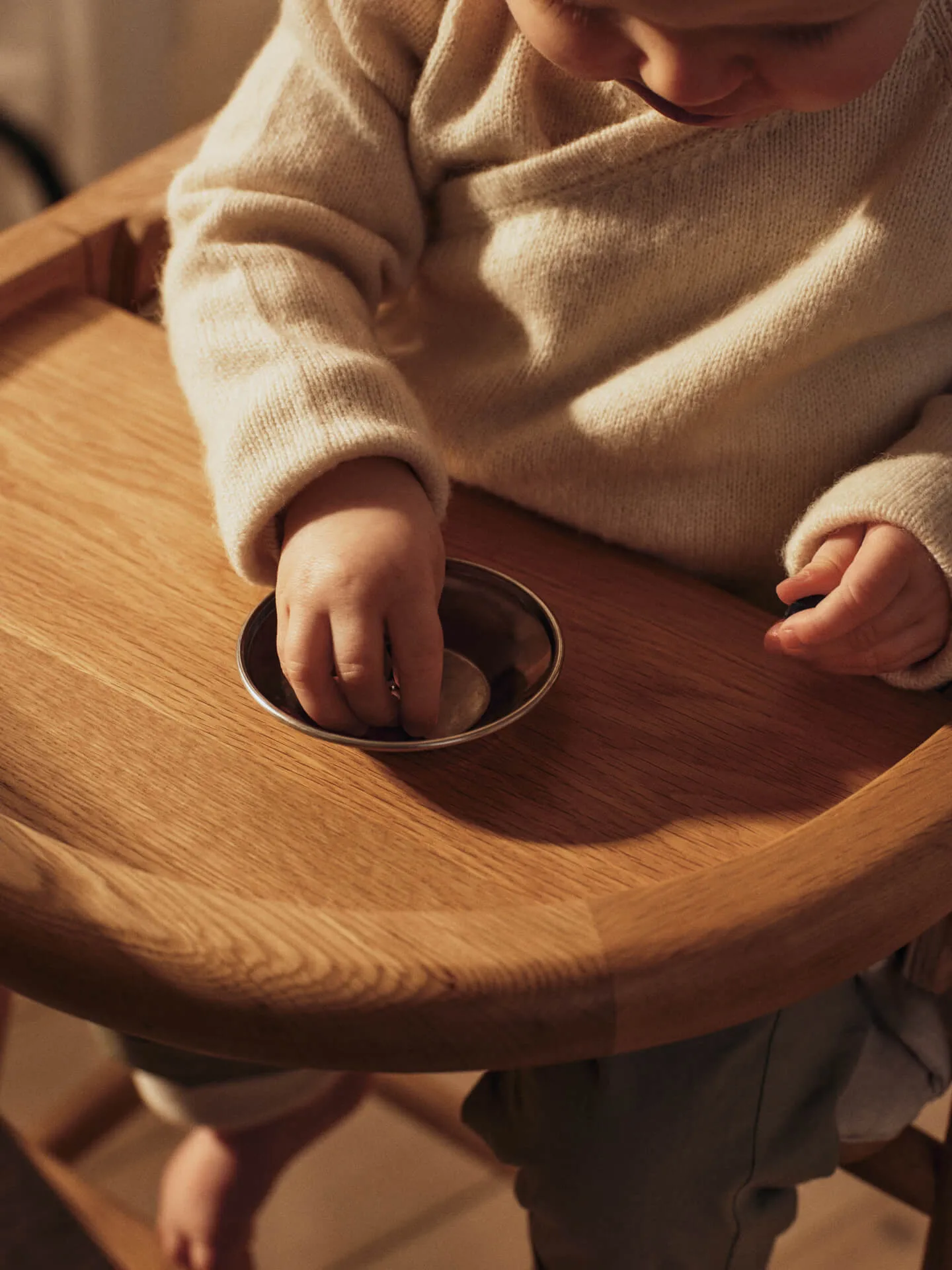 Chaise haute Mura, Chêne non traité Ferm Living